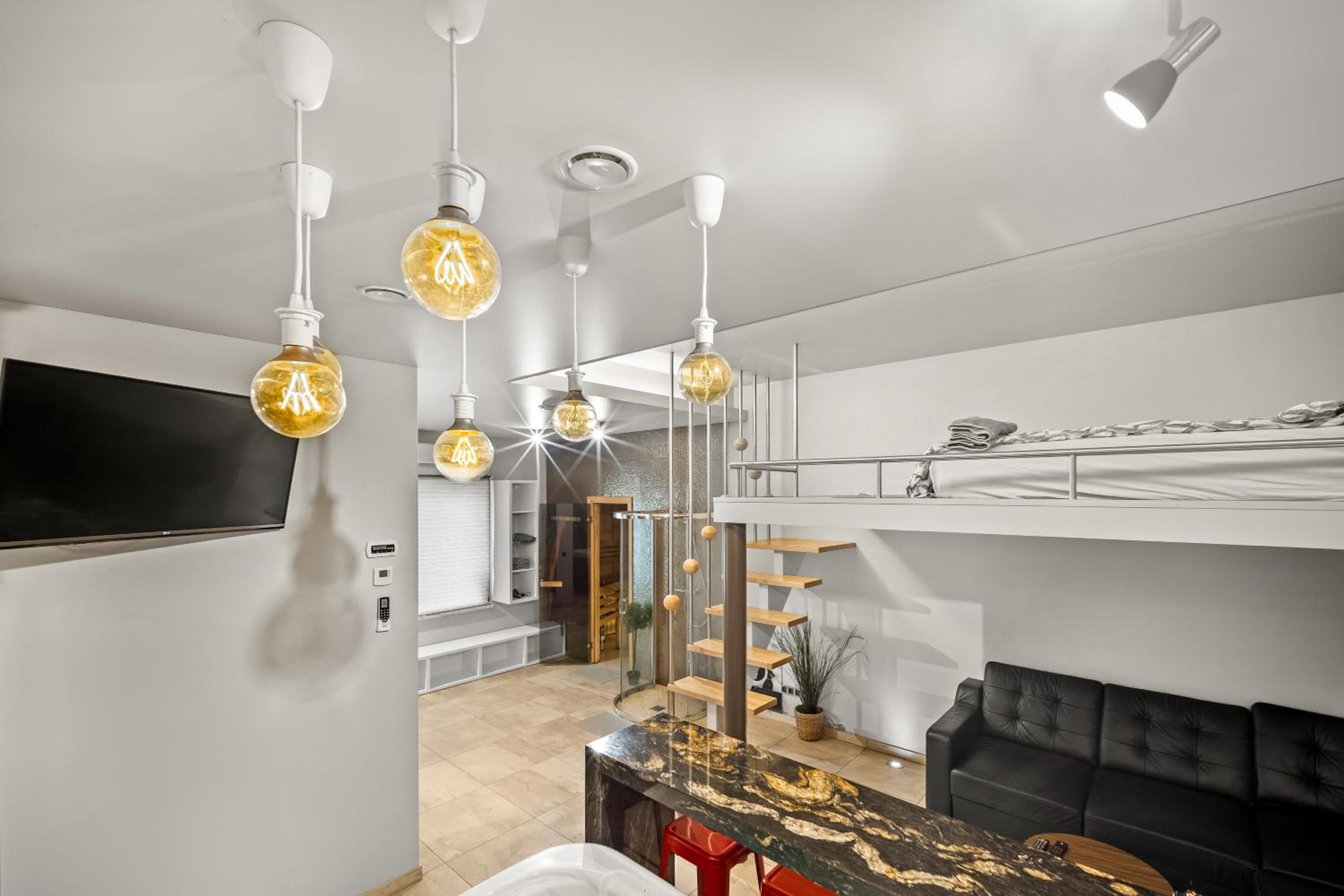 Apartment with Sauna - Photo 16