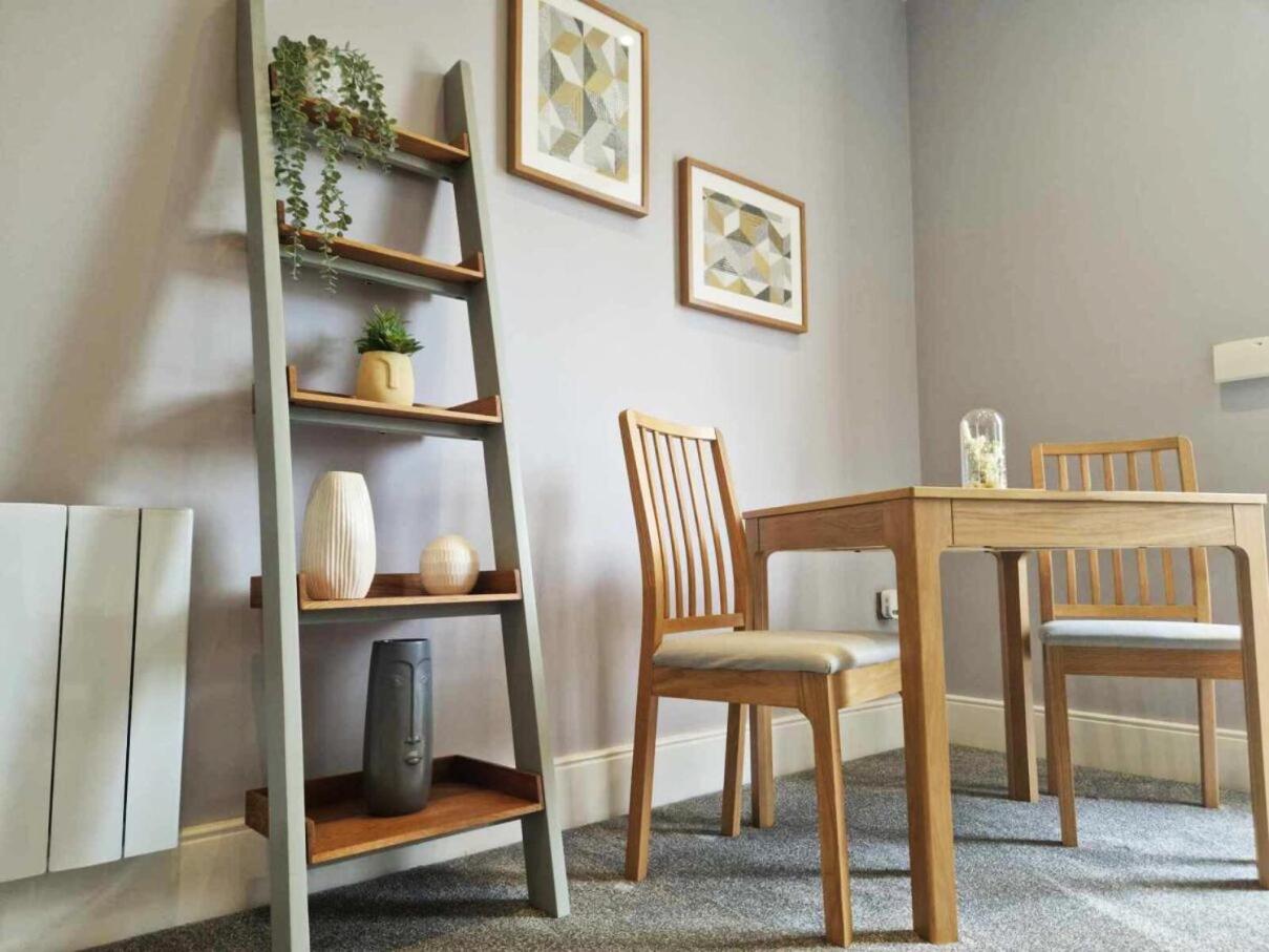 Apartment - Ground Floor photo 2