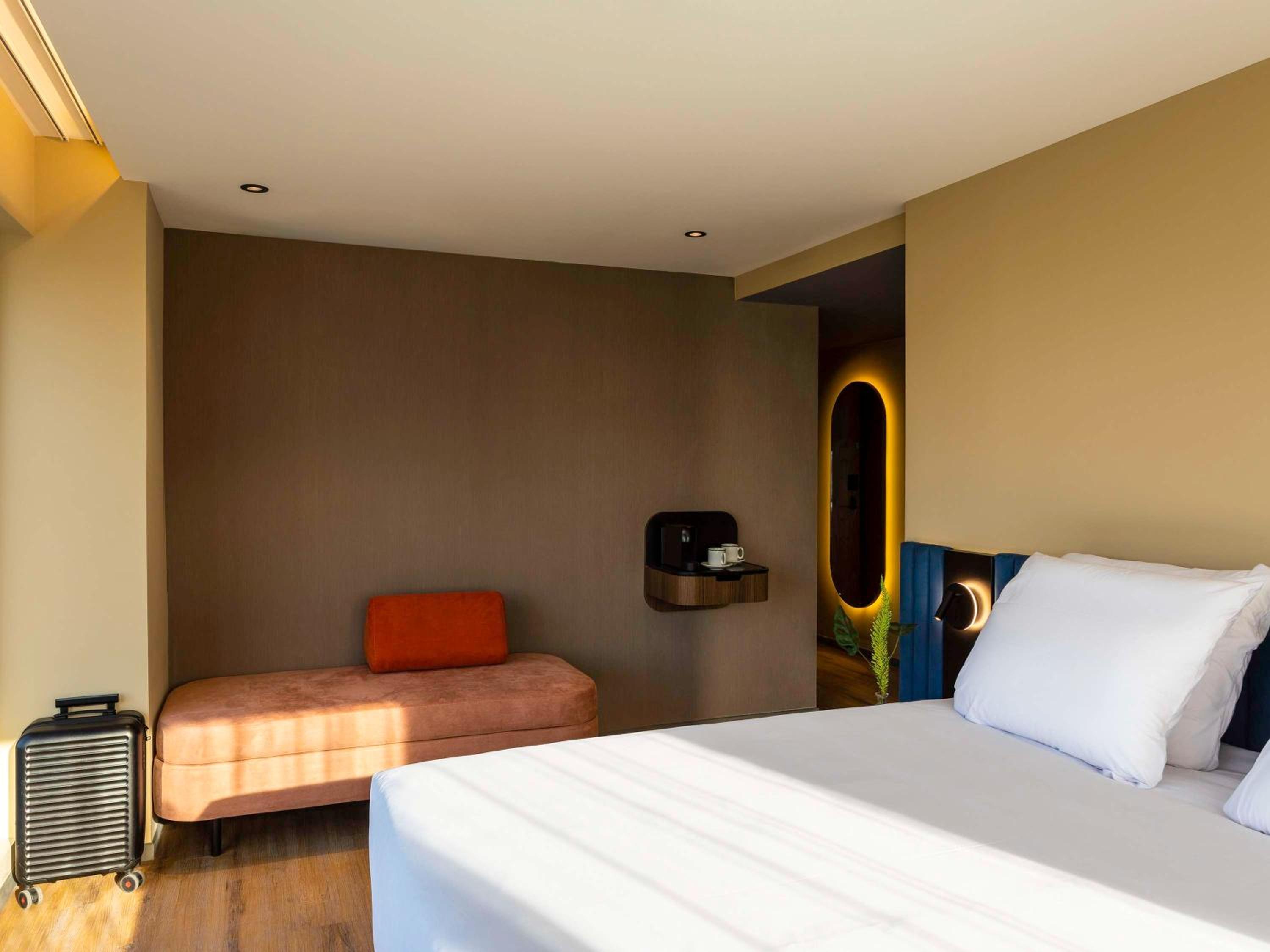 Superior King Room - Photo 1