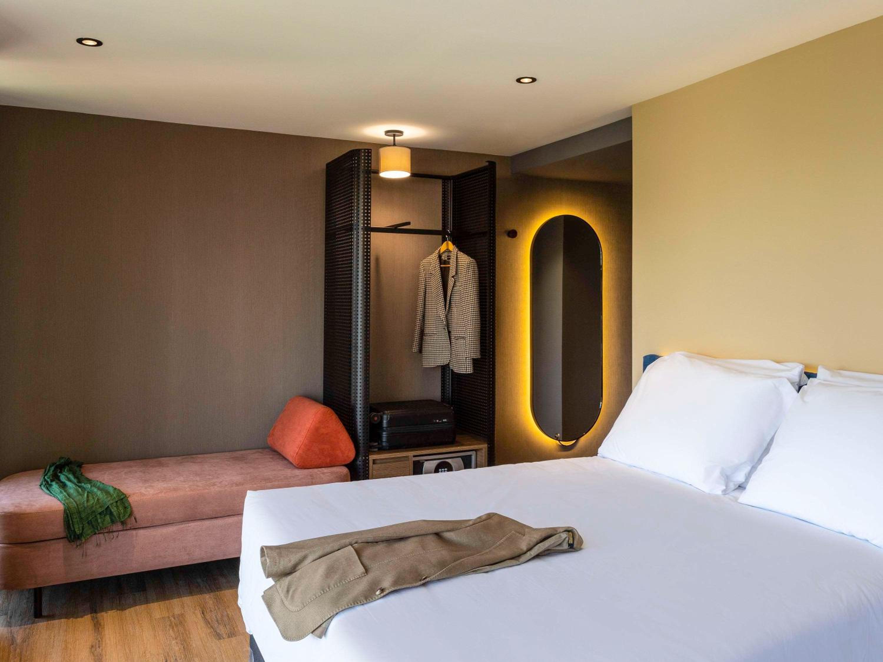 Superior Room with Two Double Beds - Photo 3