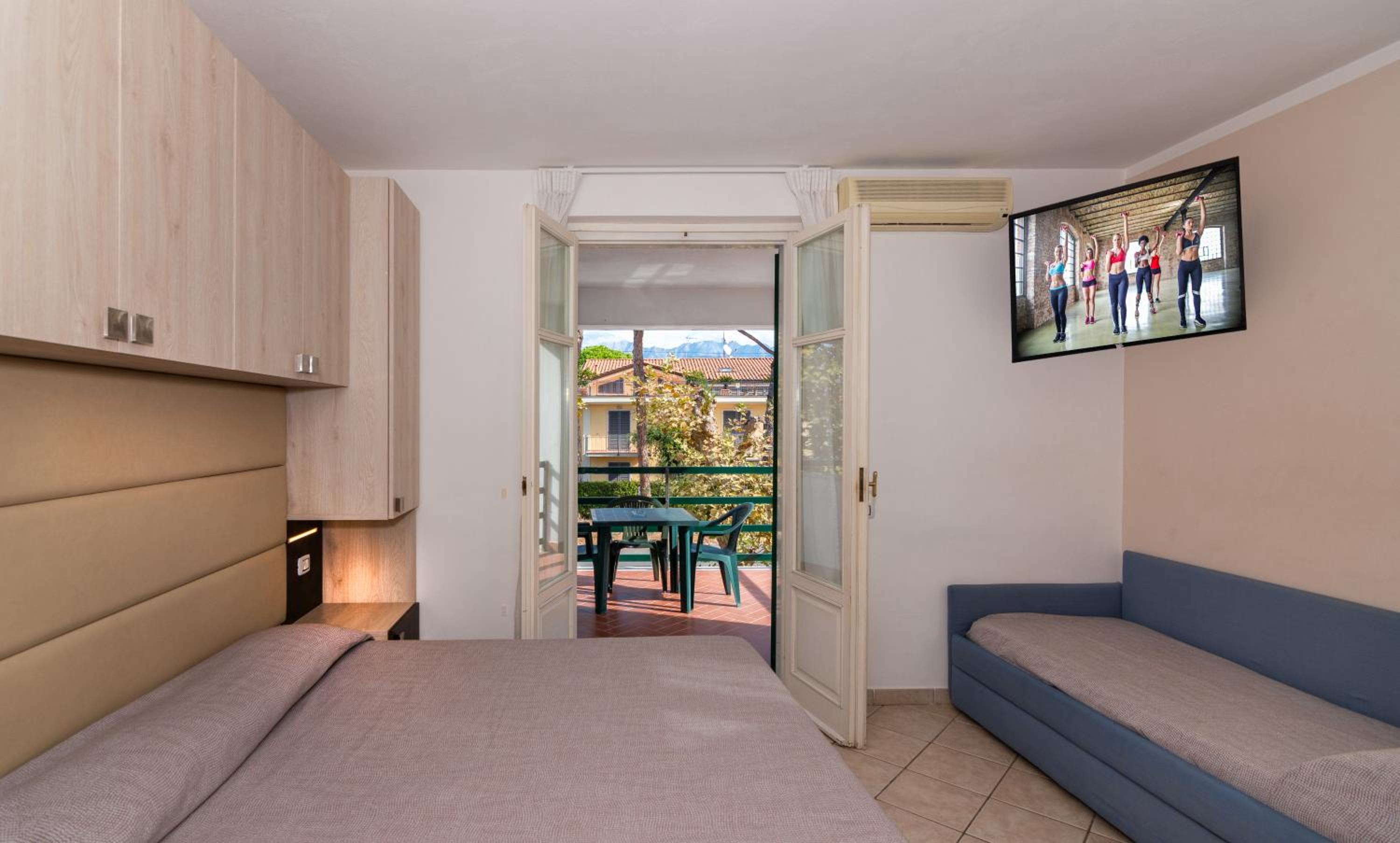Triple Room photo 1