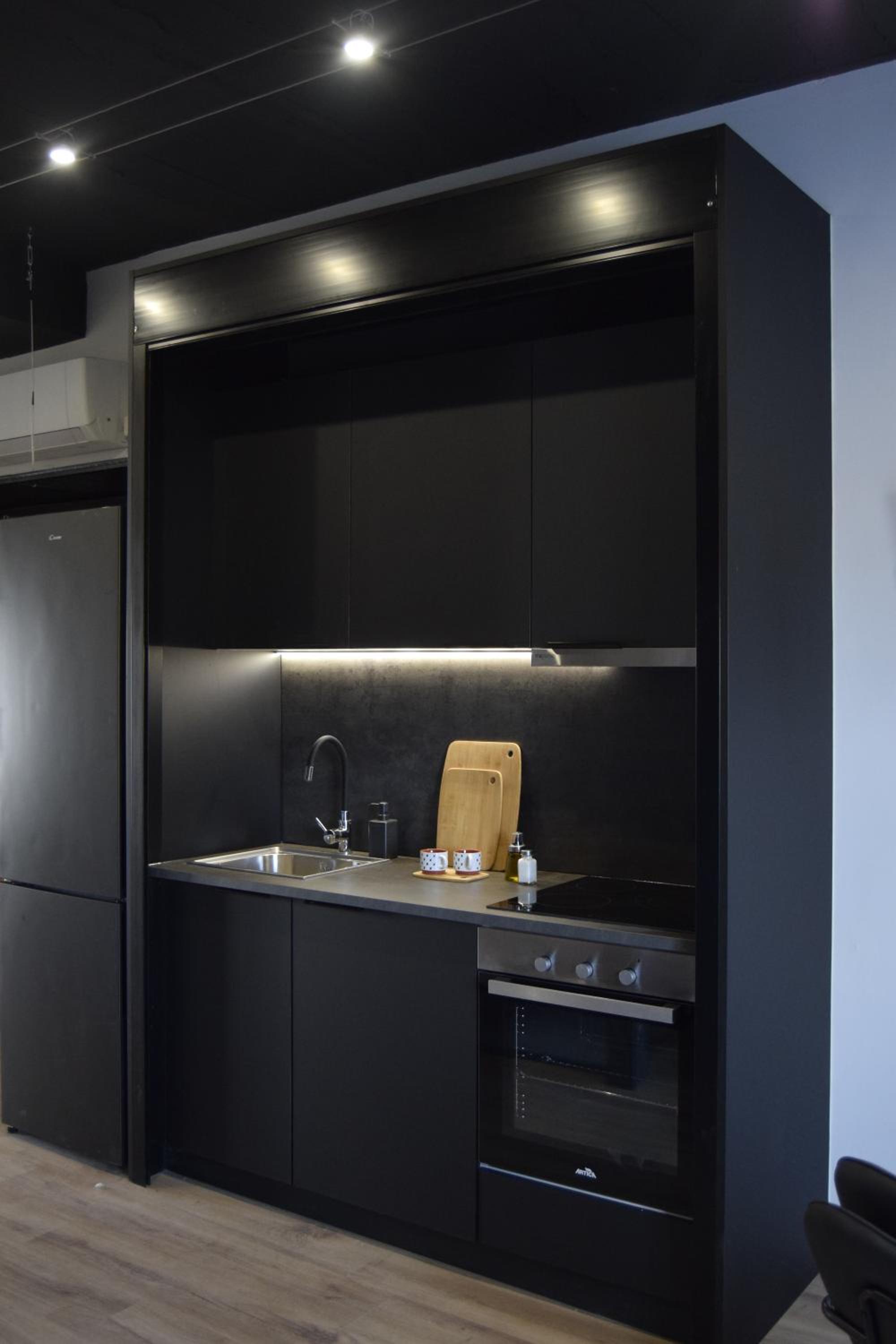 Penthouse Apartment - Photo 9