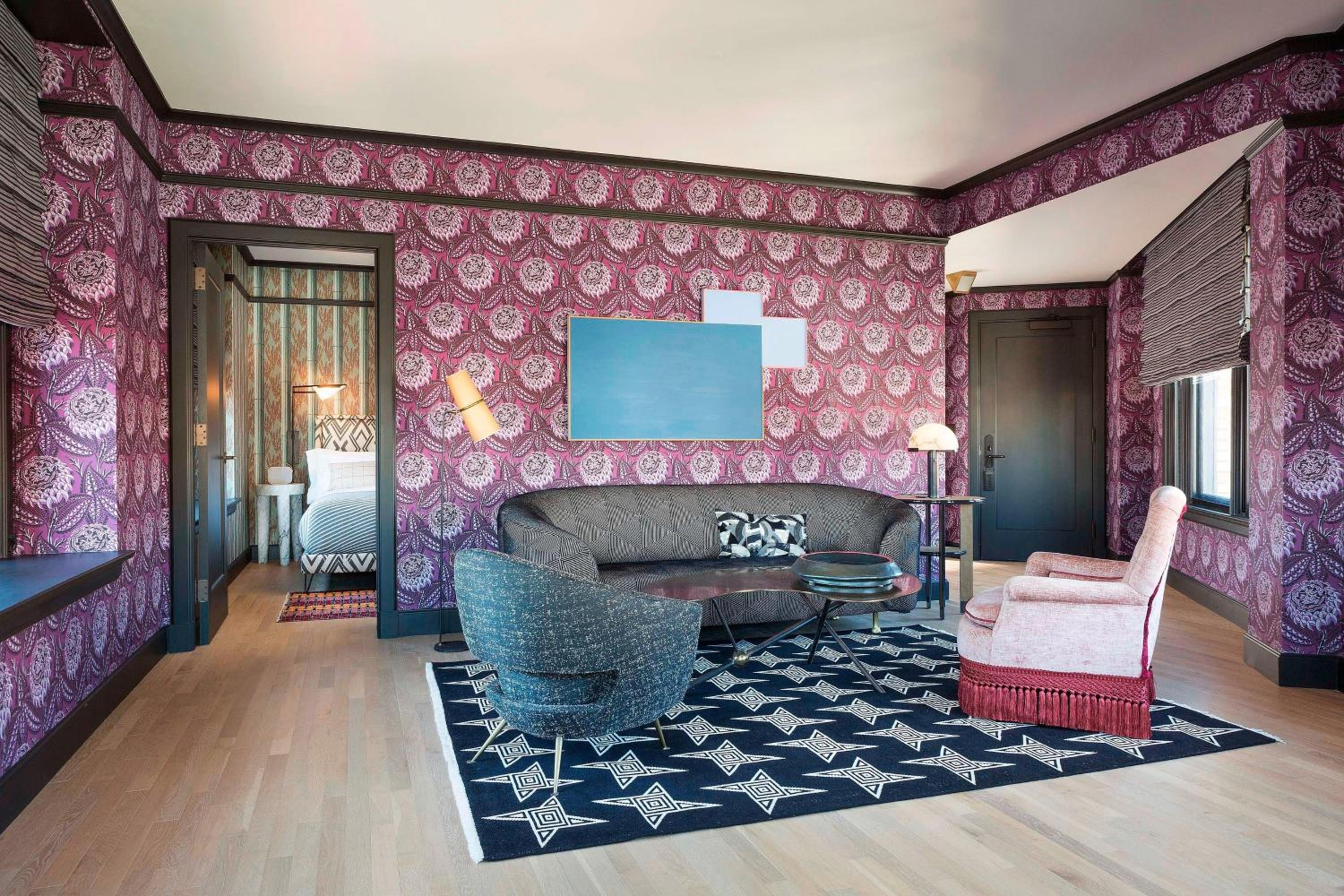 Premier Suite, 1 Bedroom Suite, 1 King, City view - Photo 12