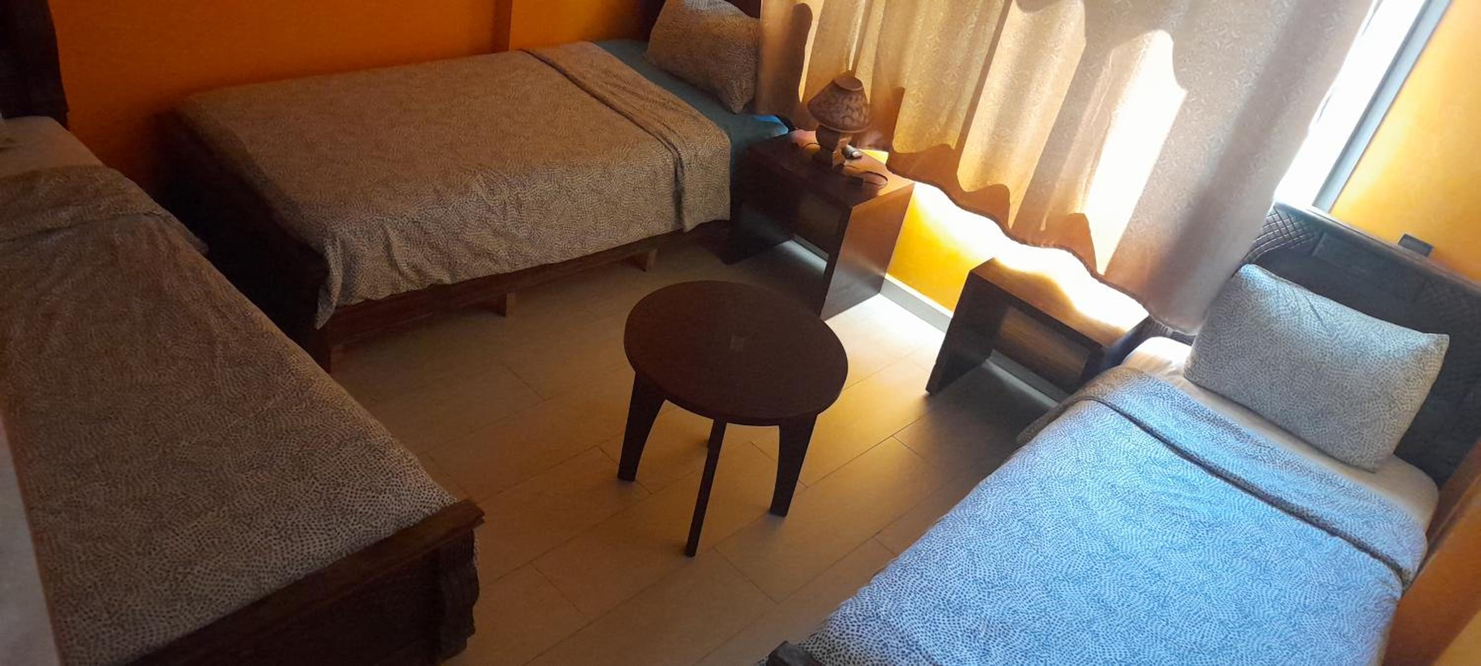 Triple Room with Private Bathroom - Photo 2