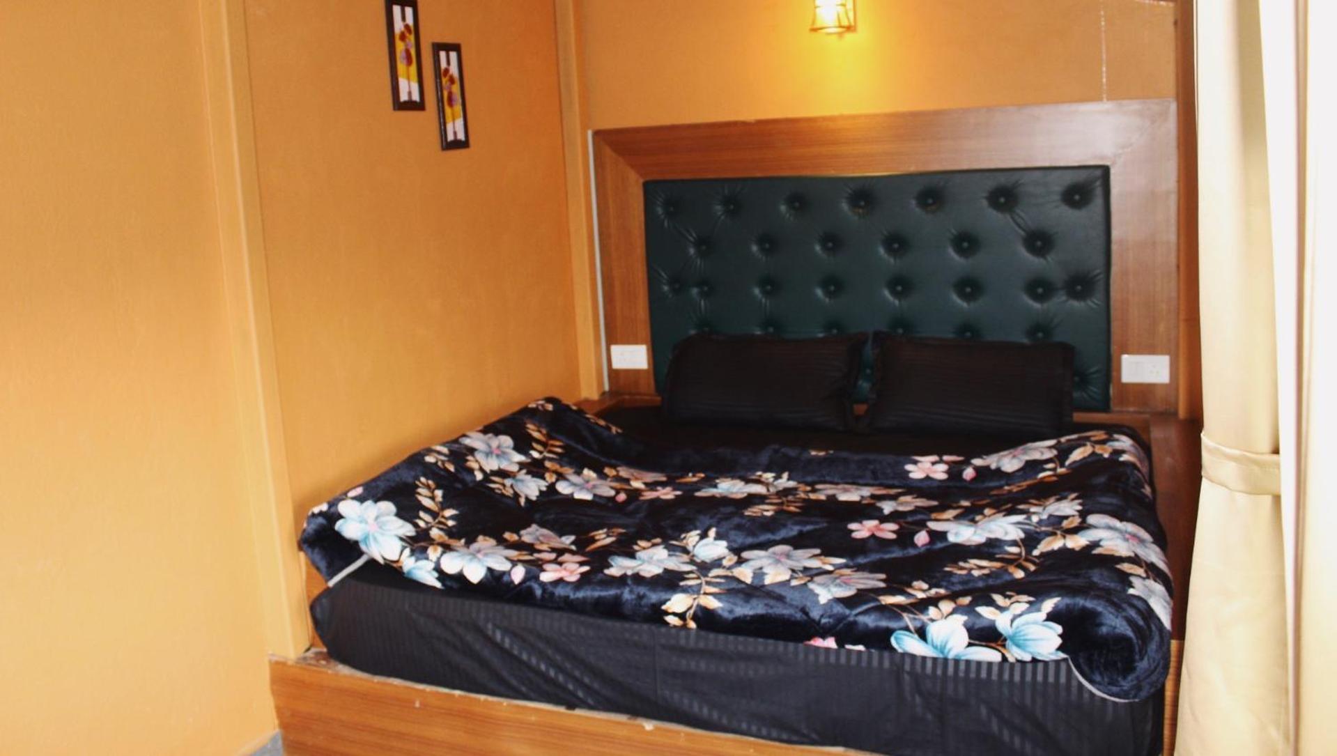 Deluxe Family Suite photo 1