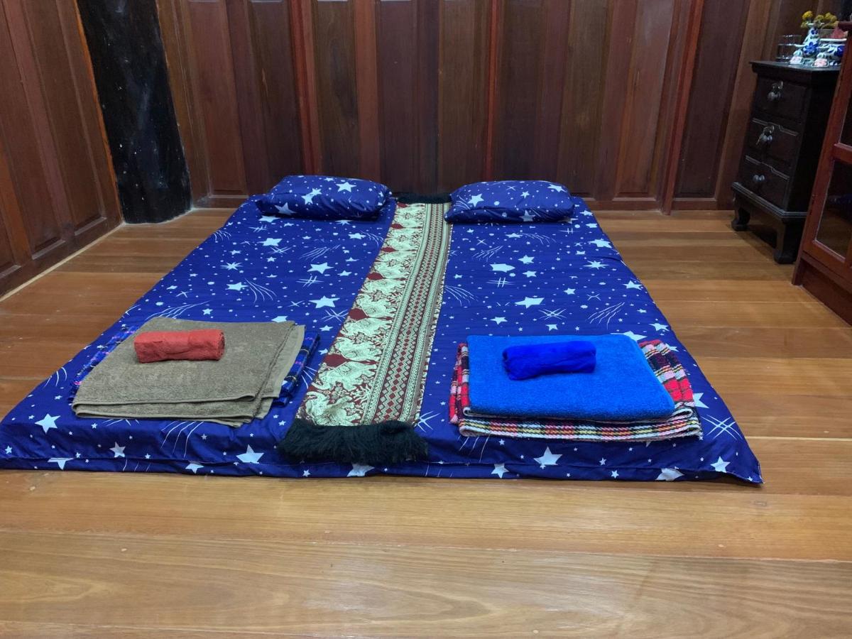 Double Room with Mountain View with Shared Bathroom with Fan photo 2