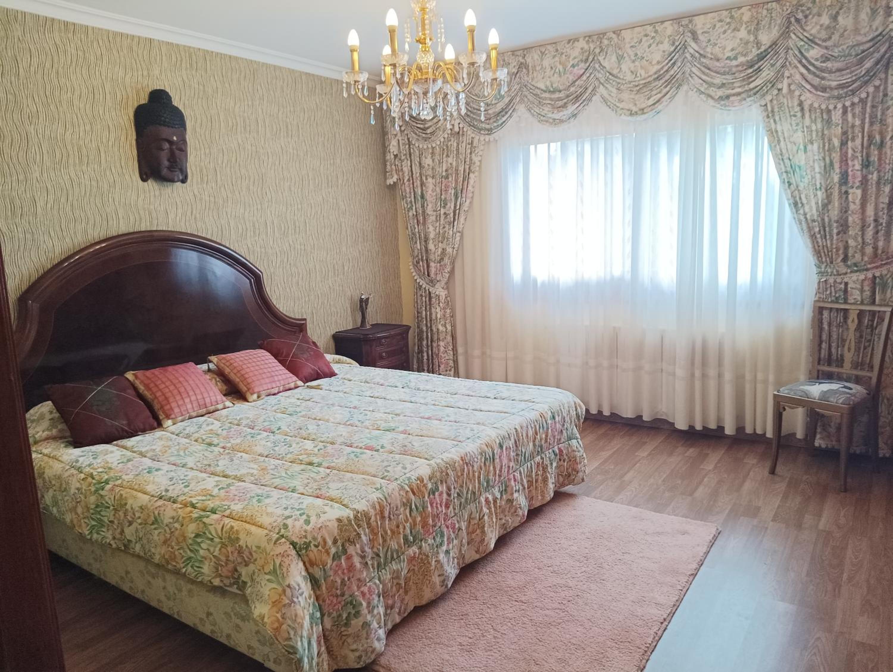 Casa de cinco habitaciones
