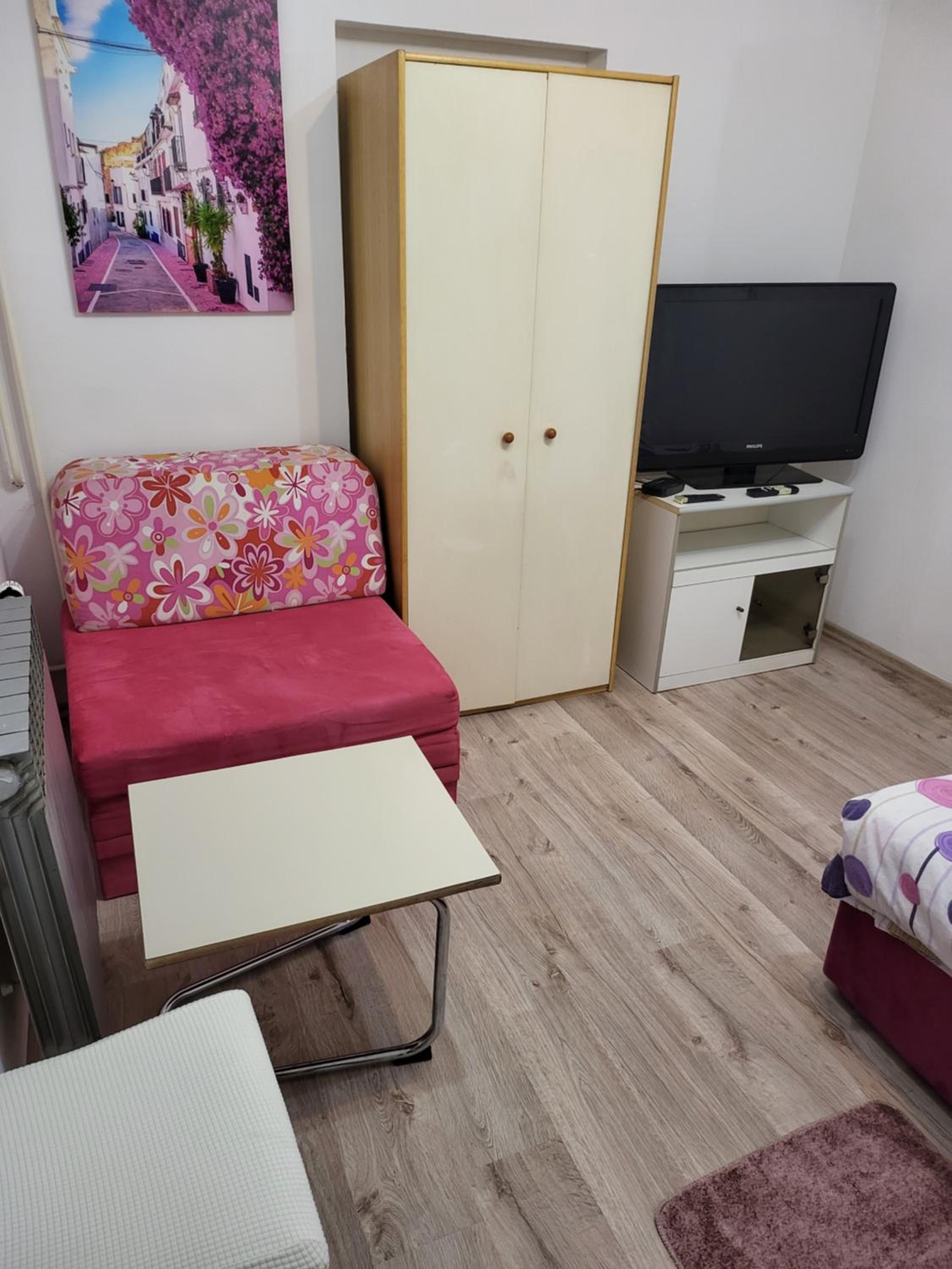 Apartment photo 3