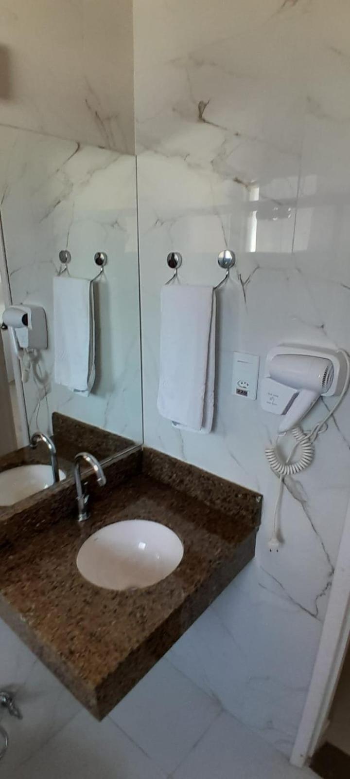 Deluxe Double Room with Side Sea View photo 3