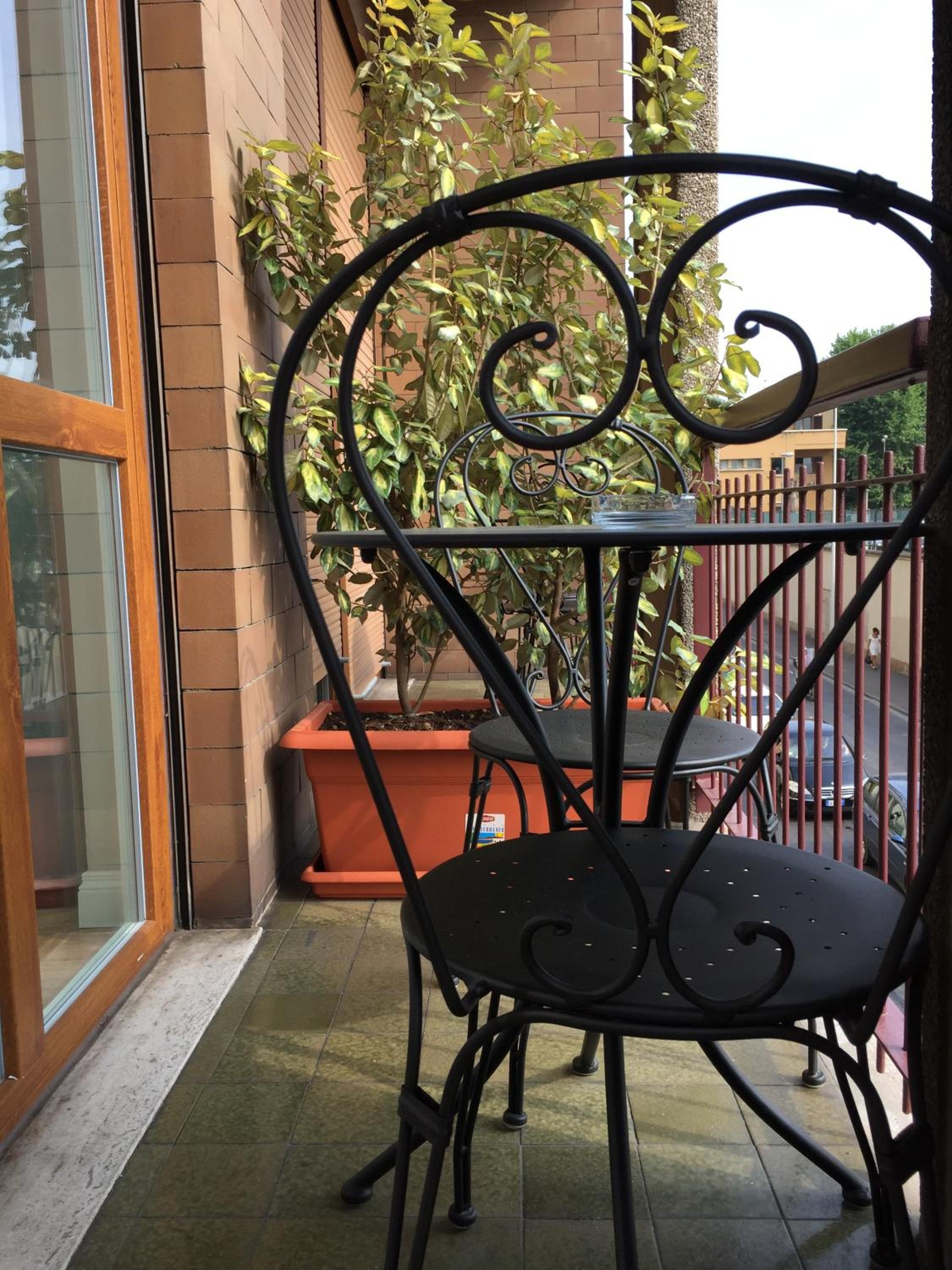 King Room with Balcony photo 2