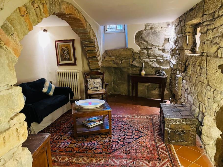 Four-Bedroom House photo 3