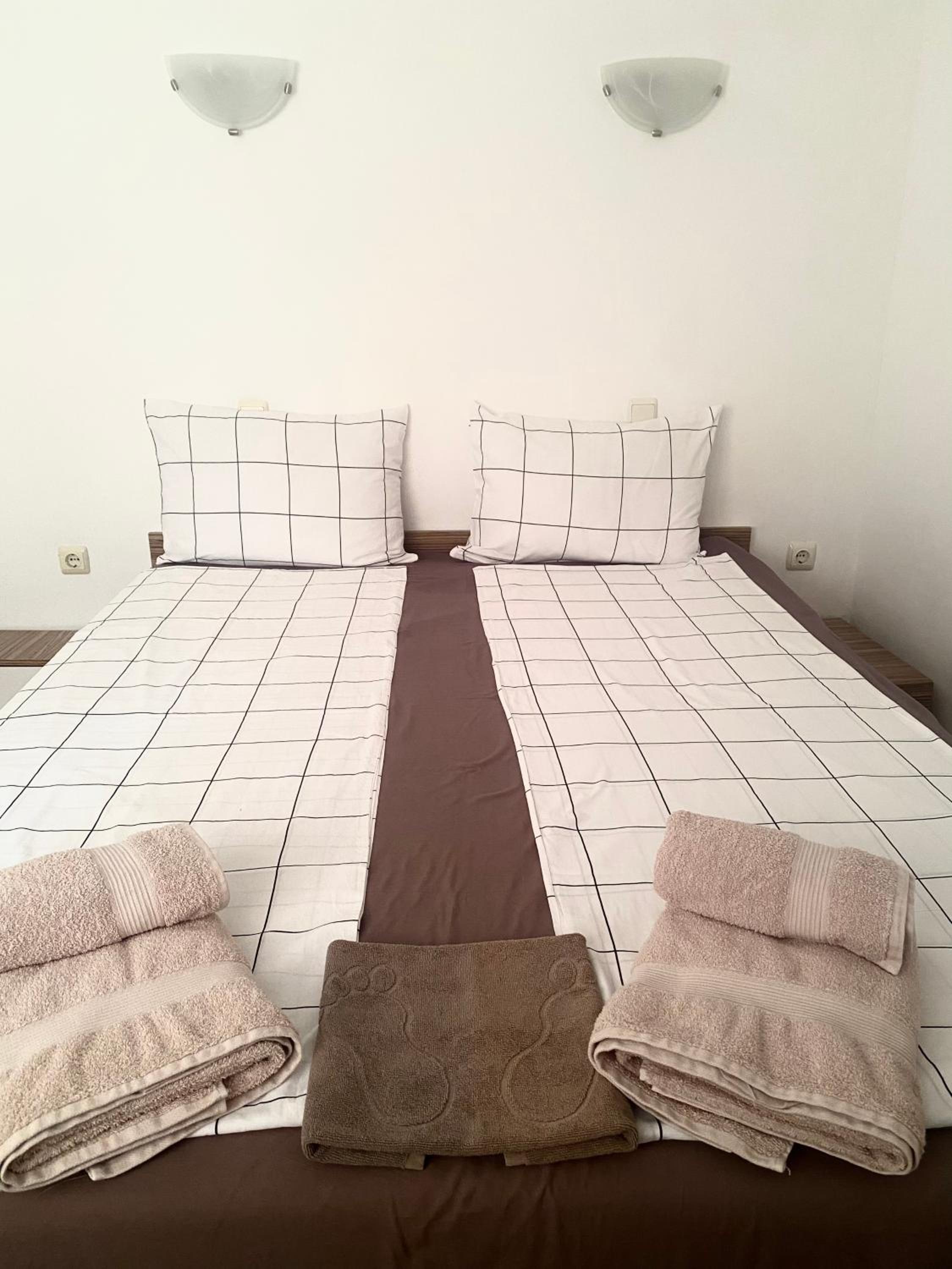 Apartment - Ground Floor photo 1