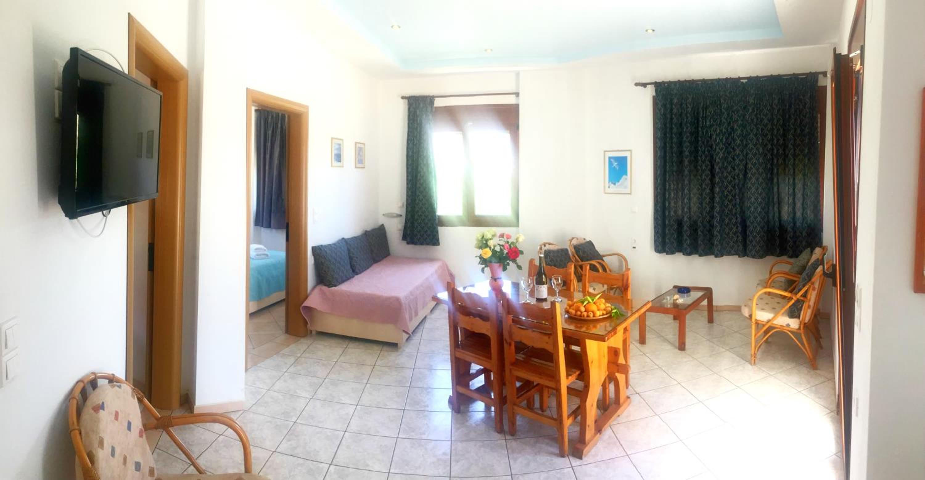 Superior Two-Bedroom Apartment for (5 Adults)