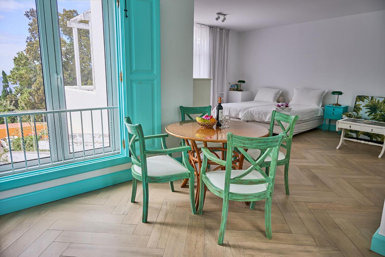 Studio with Sea View