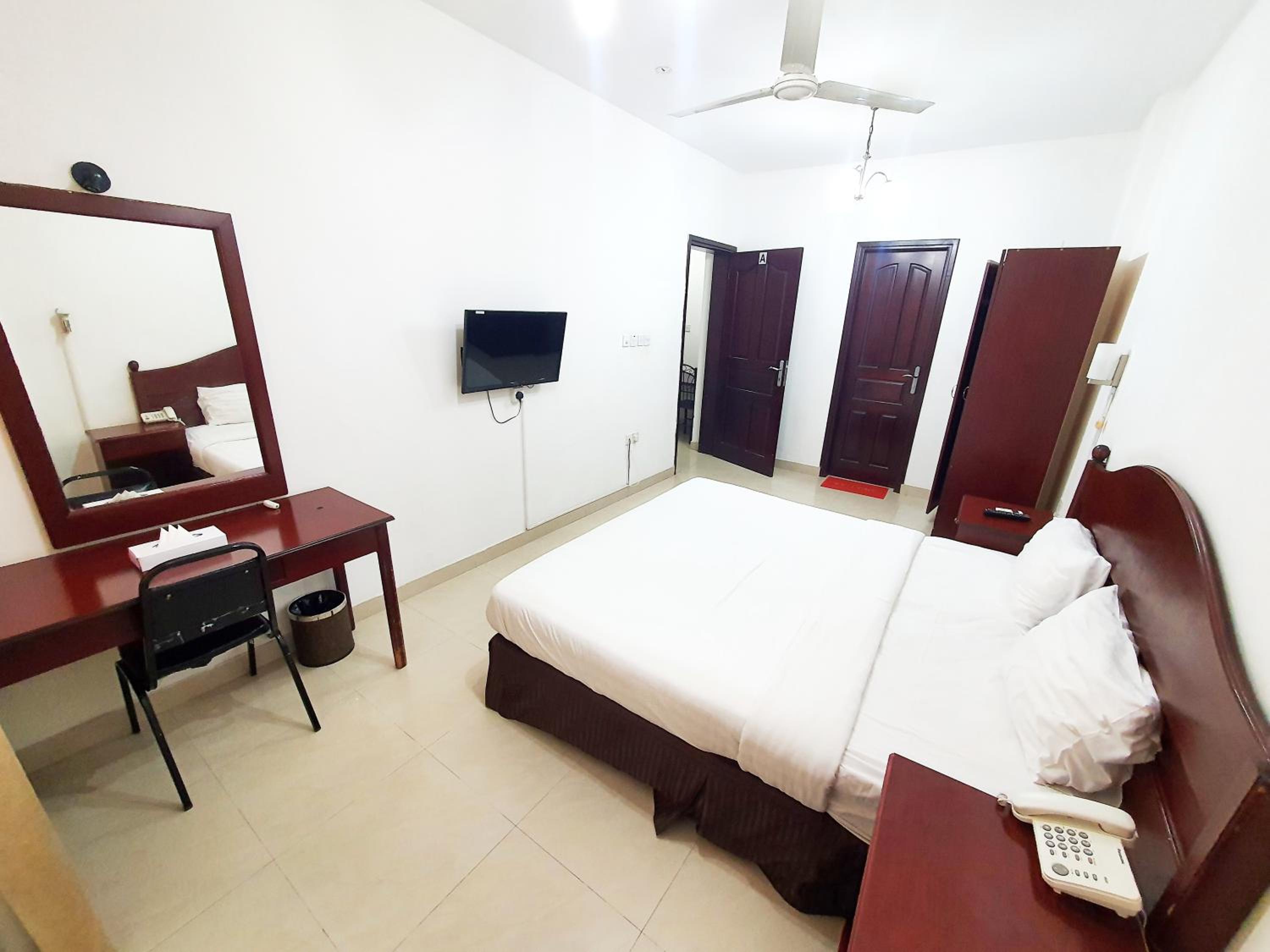 Double Room with Private Bathroom photo 3