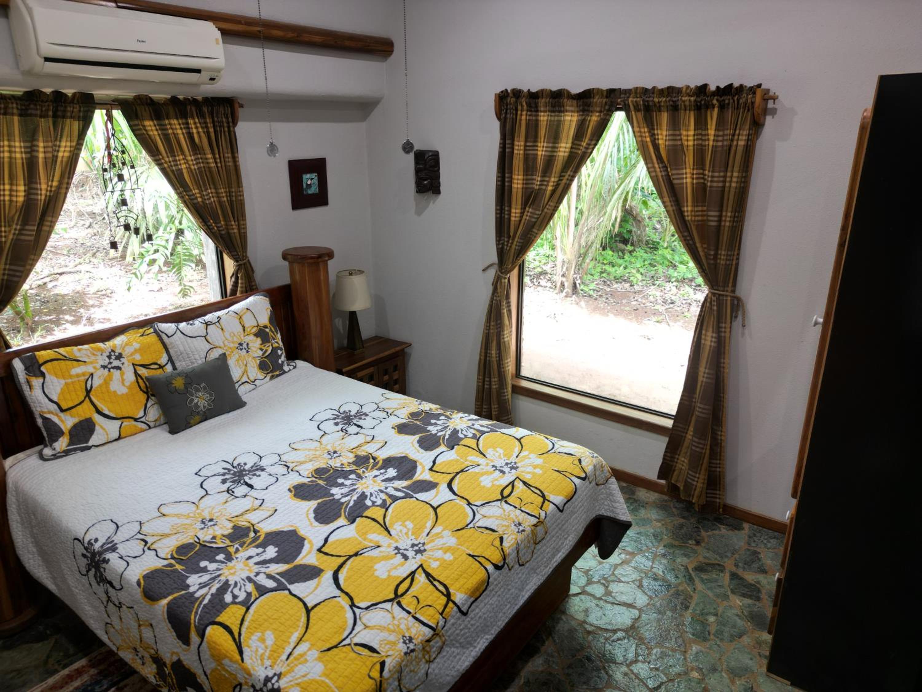 Triple Room with Bathroom
