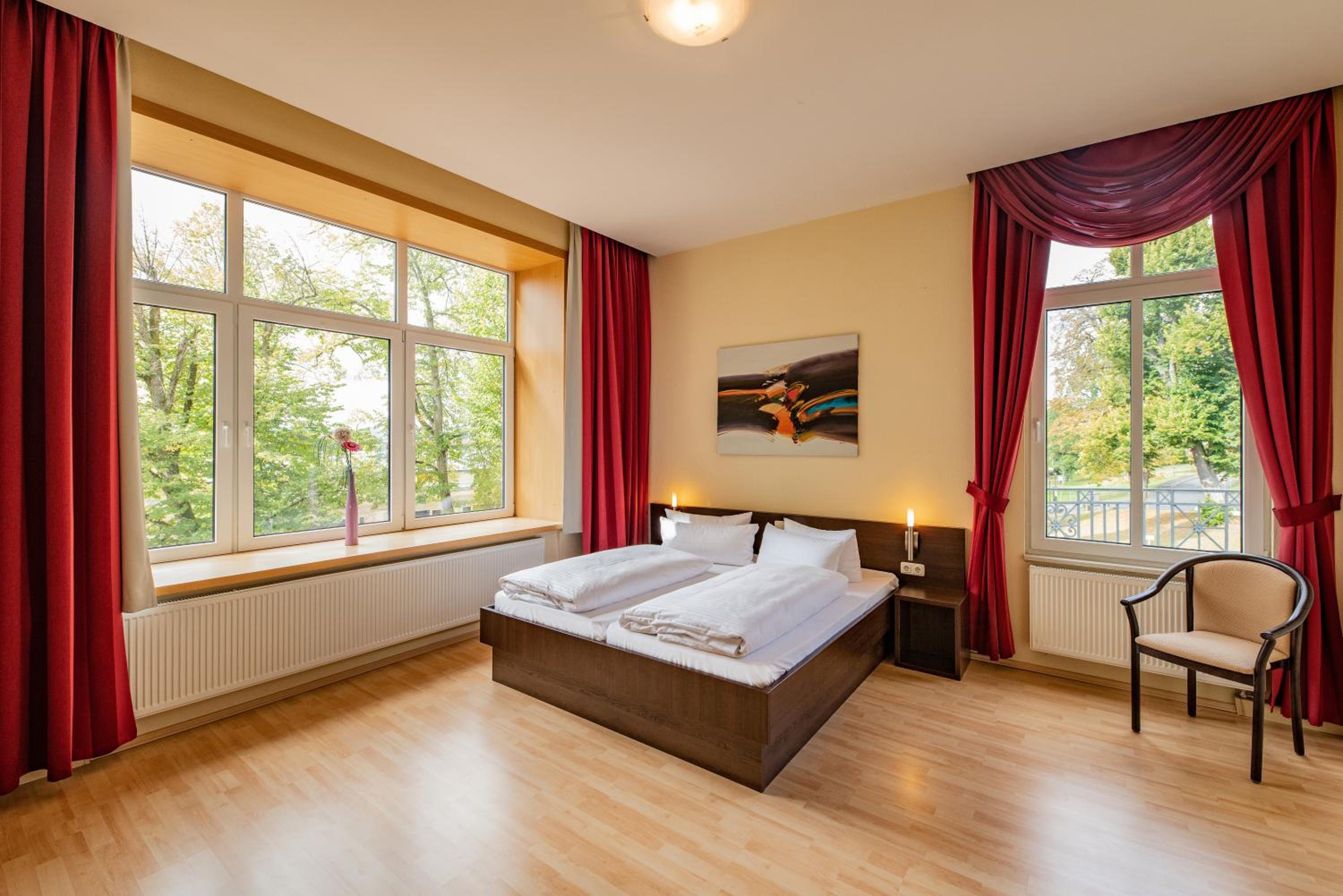 Deluxe Suite - Photo 3