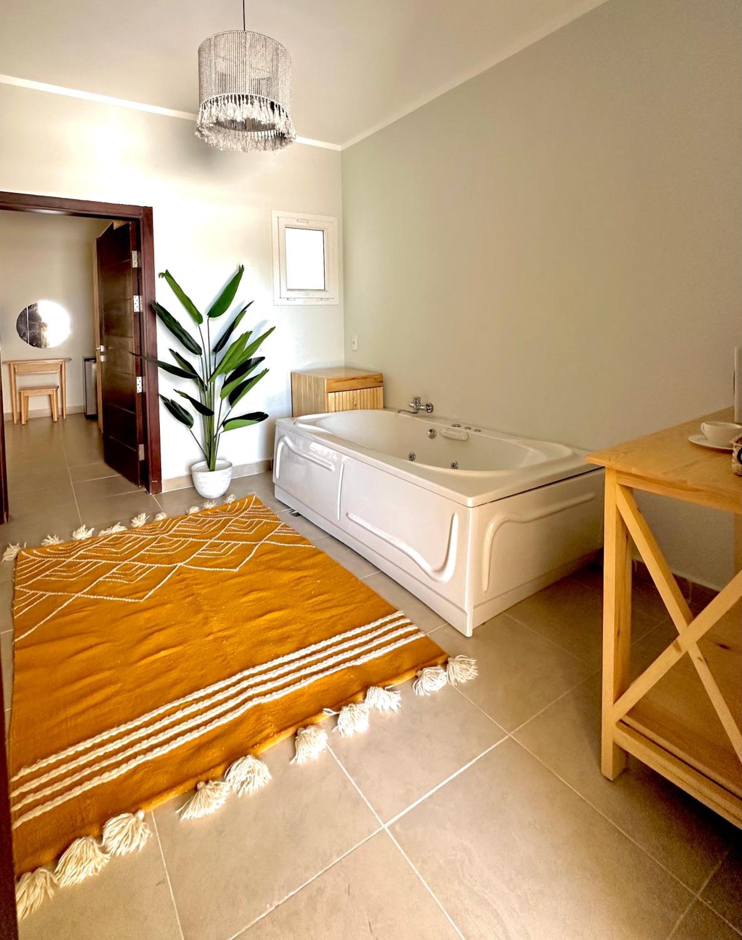King Room with Spa Bath photo 3