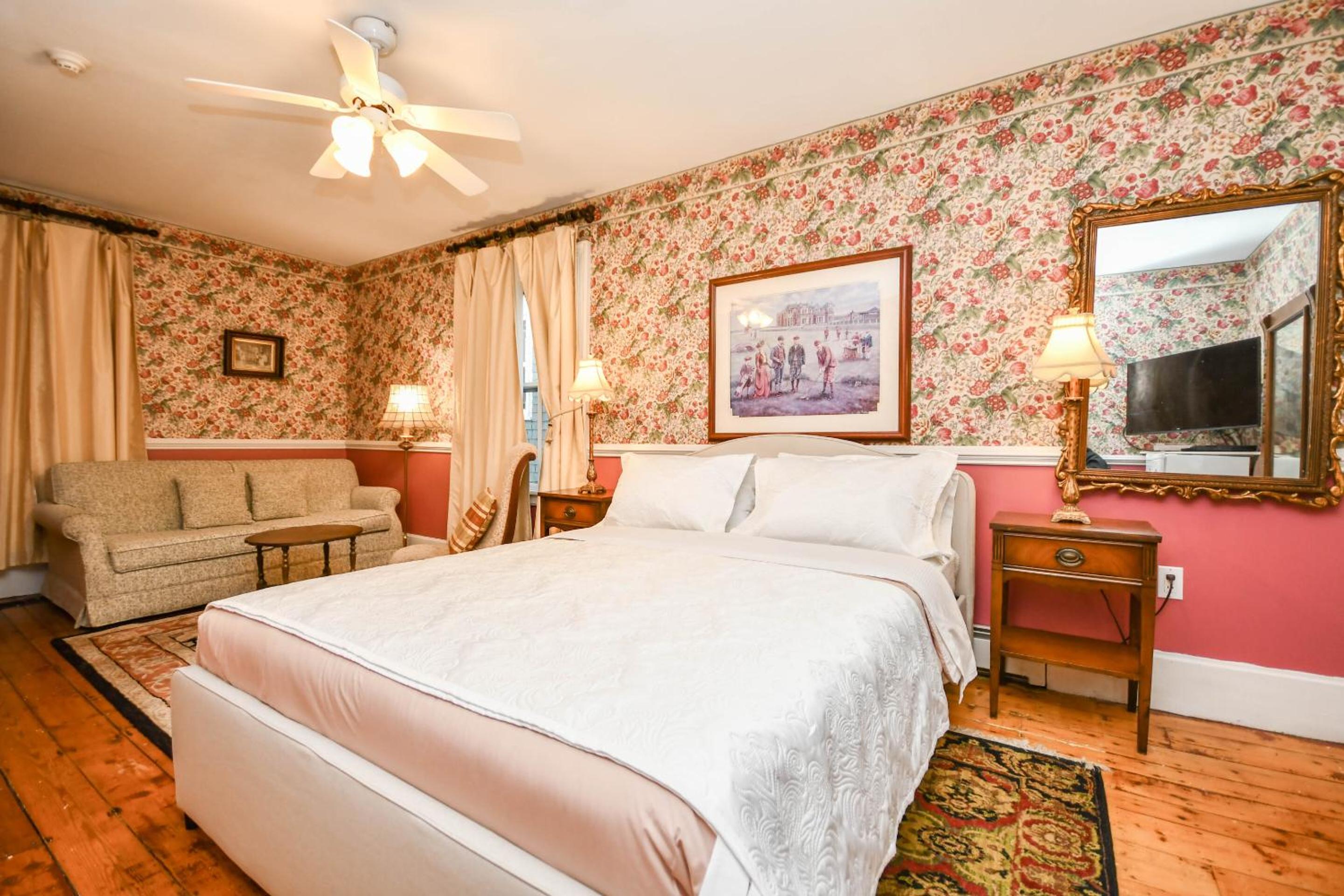 Superior Queen Room - Photo 9