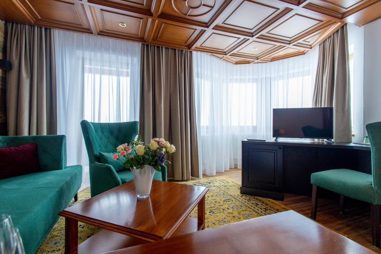 Junior Suite - Photo 11