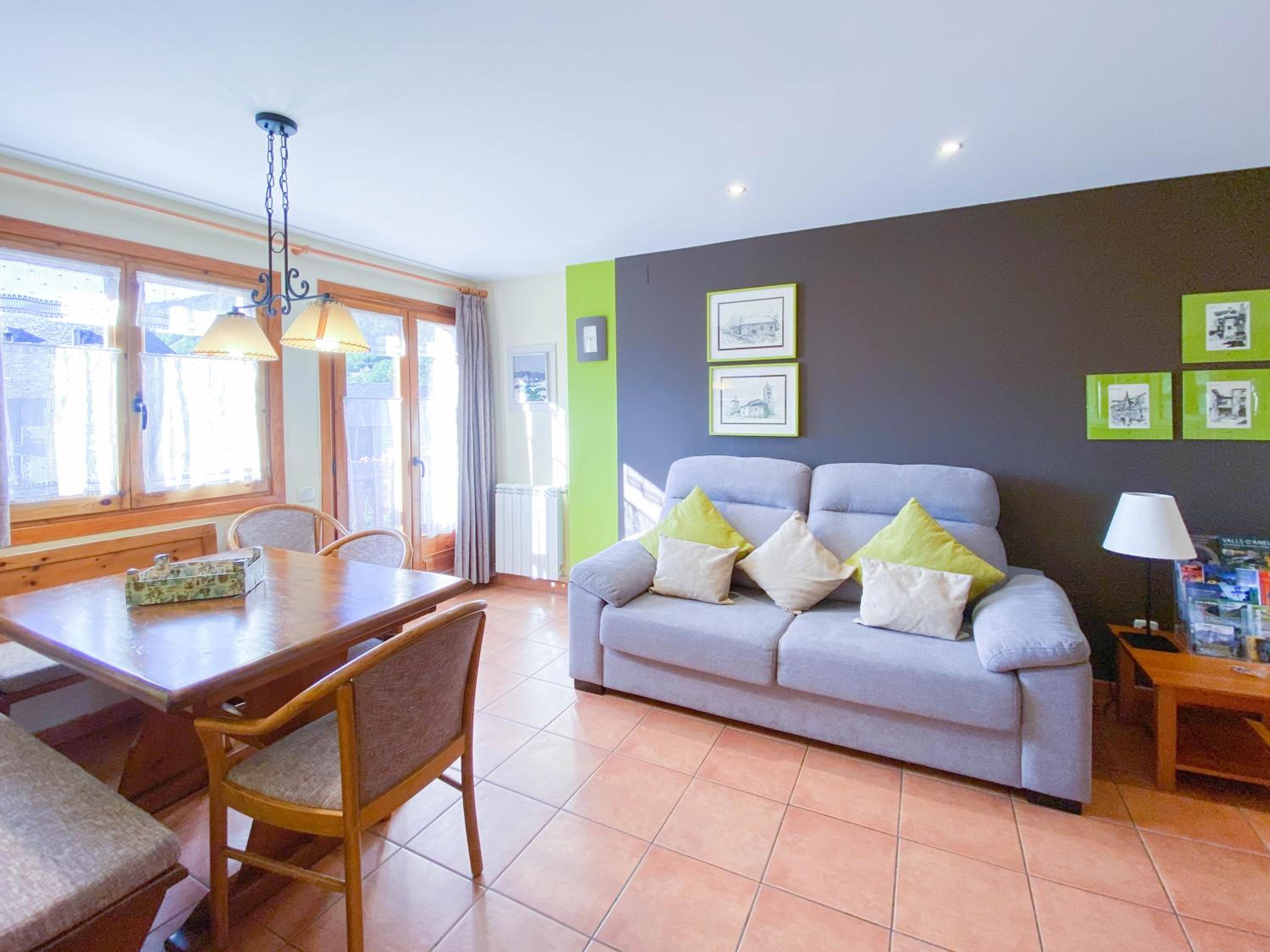 Two-Bedroom Apartment (4 Adults)