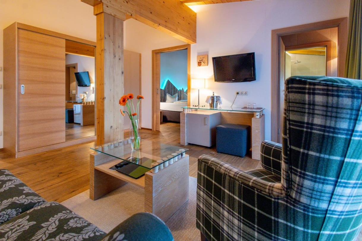 Superior Suite - Photo 1