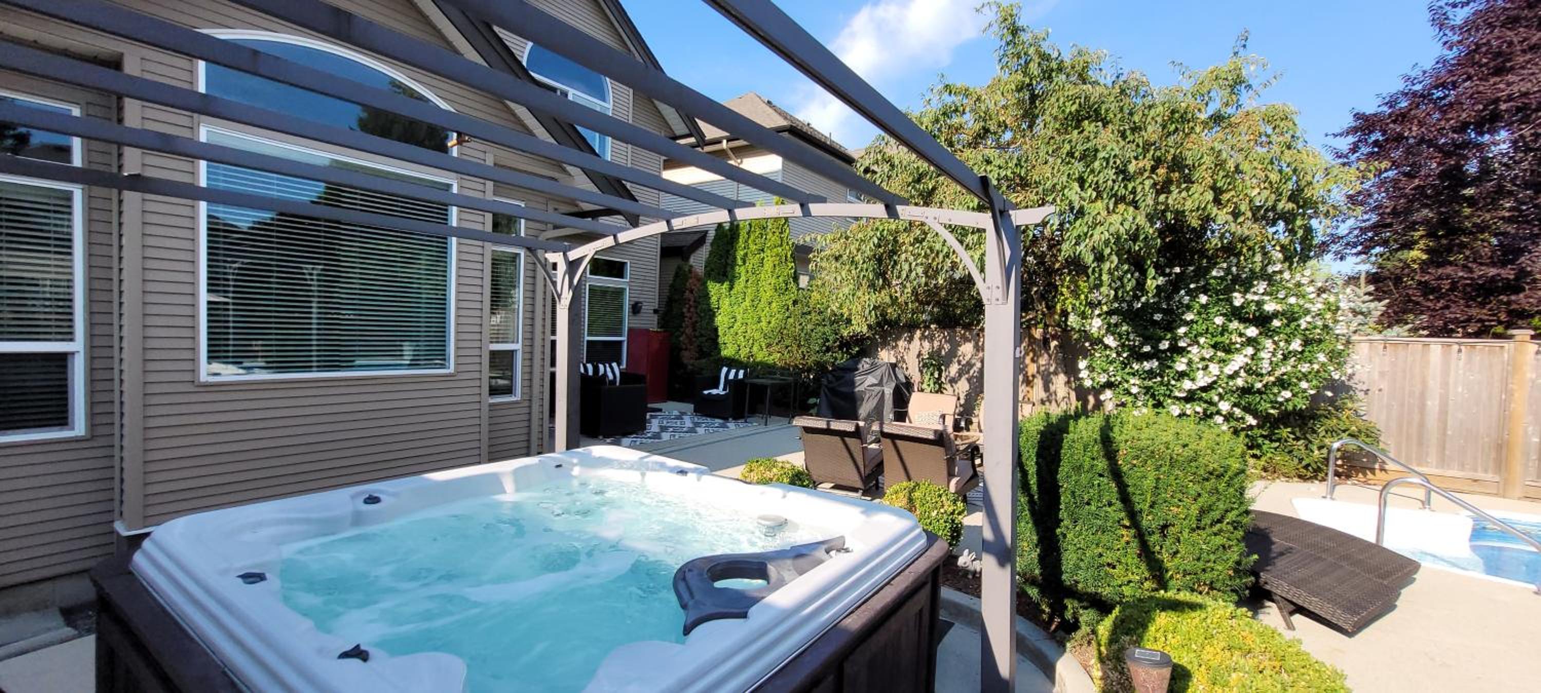 Villa photo 1