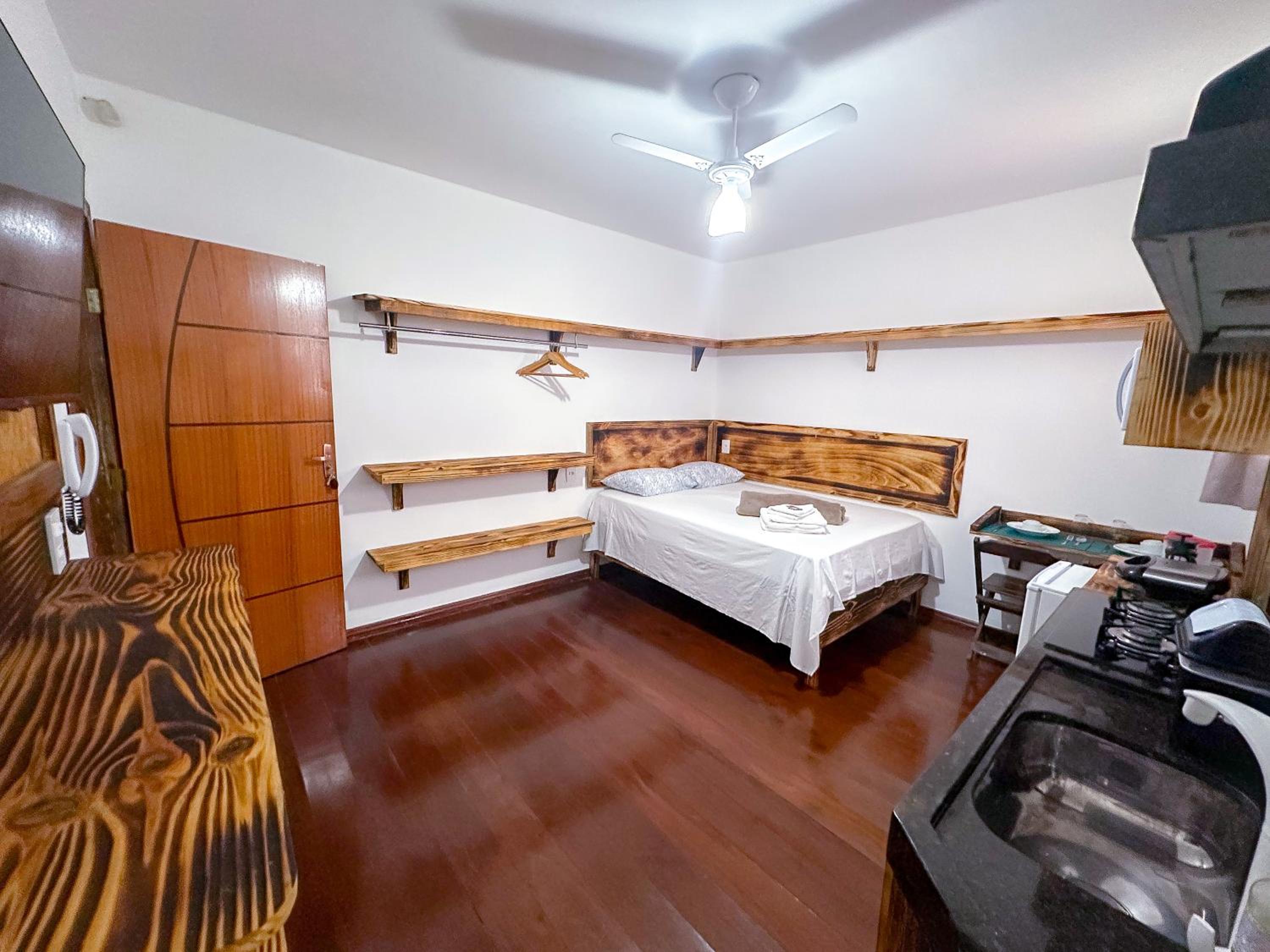 Apartment - Photo 17