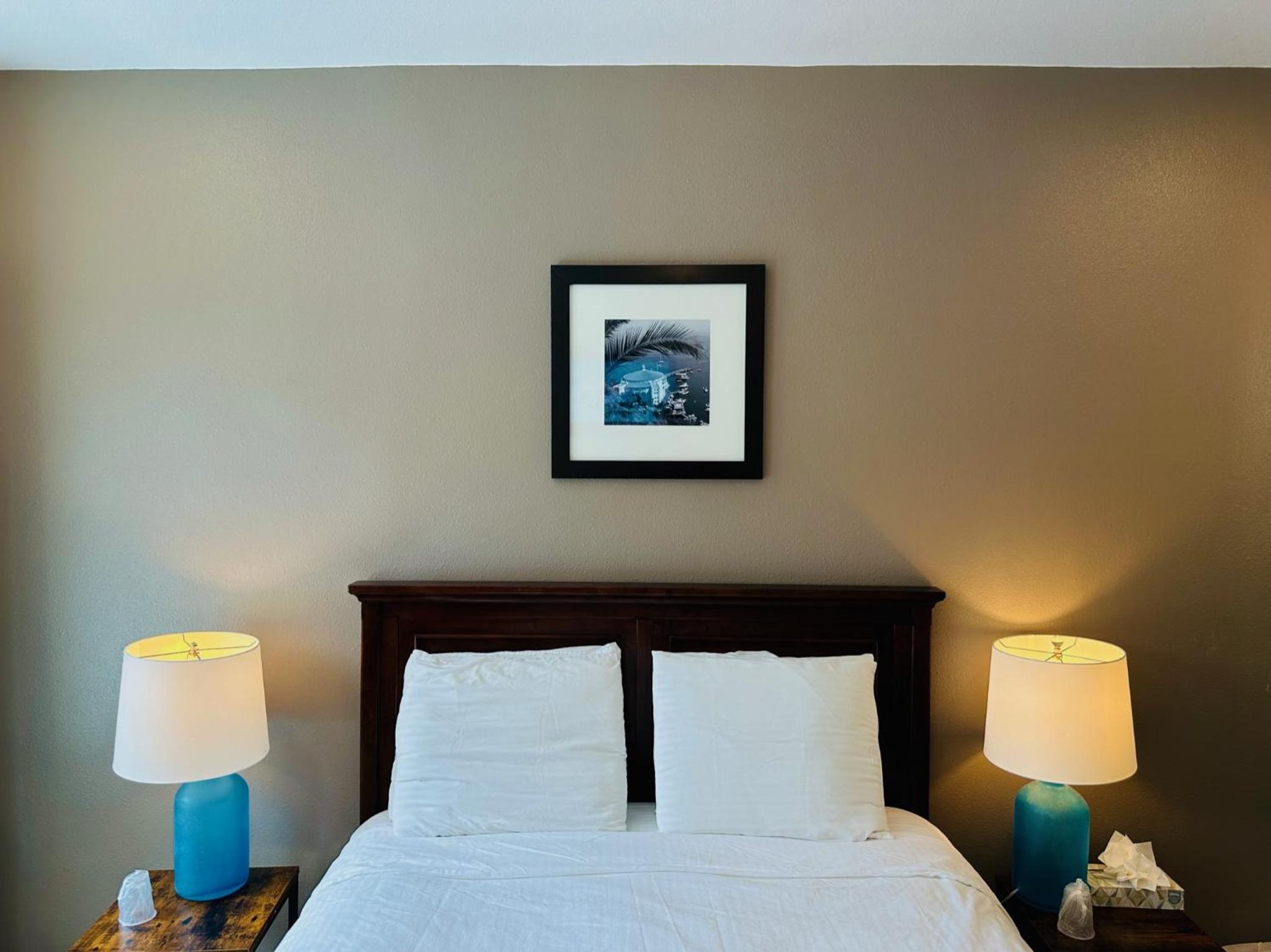 Queen Room - Photo 12