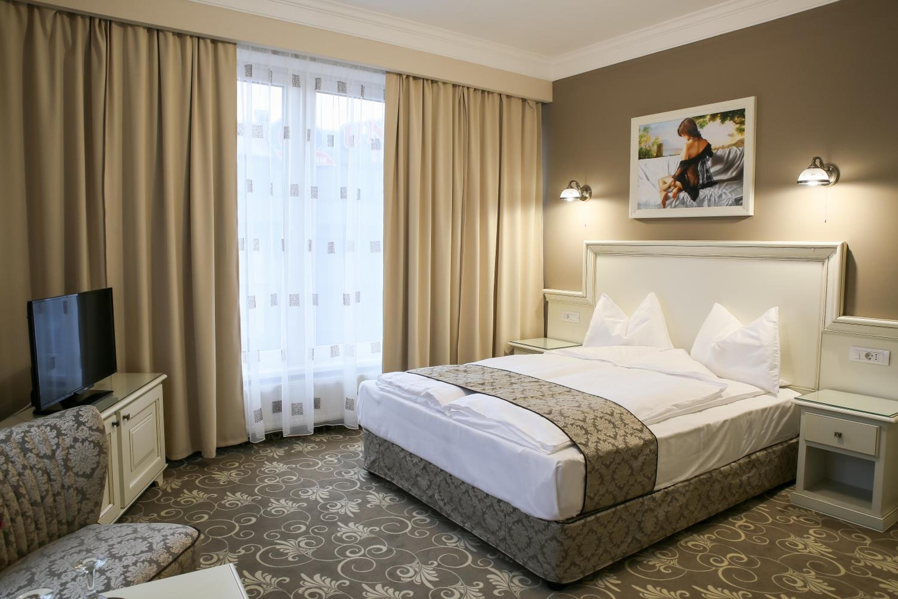 Economy Double Room photo 1