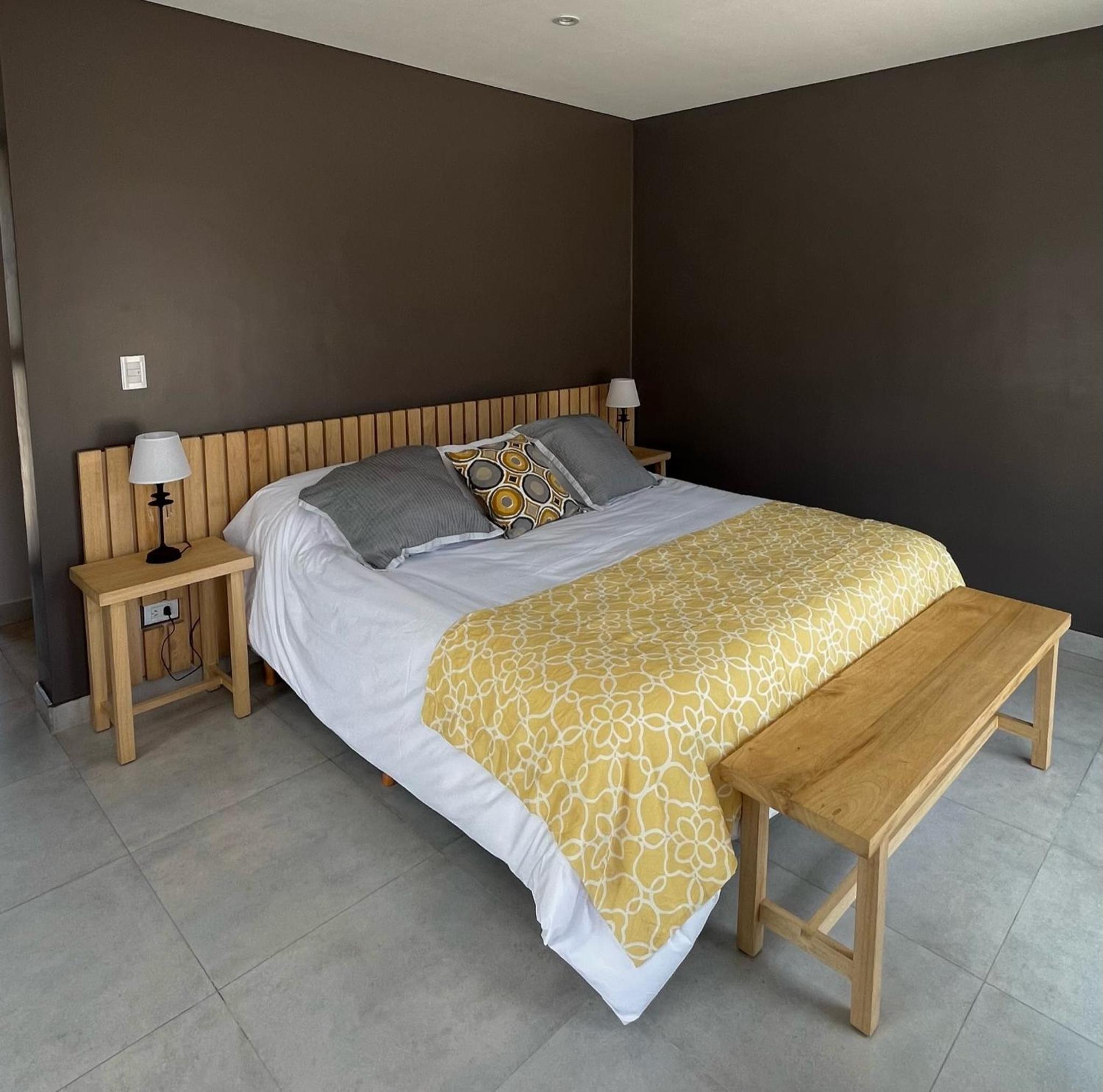 Deluxe Double or Twin Room with Mountain View