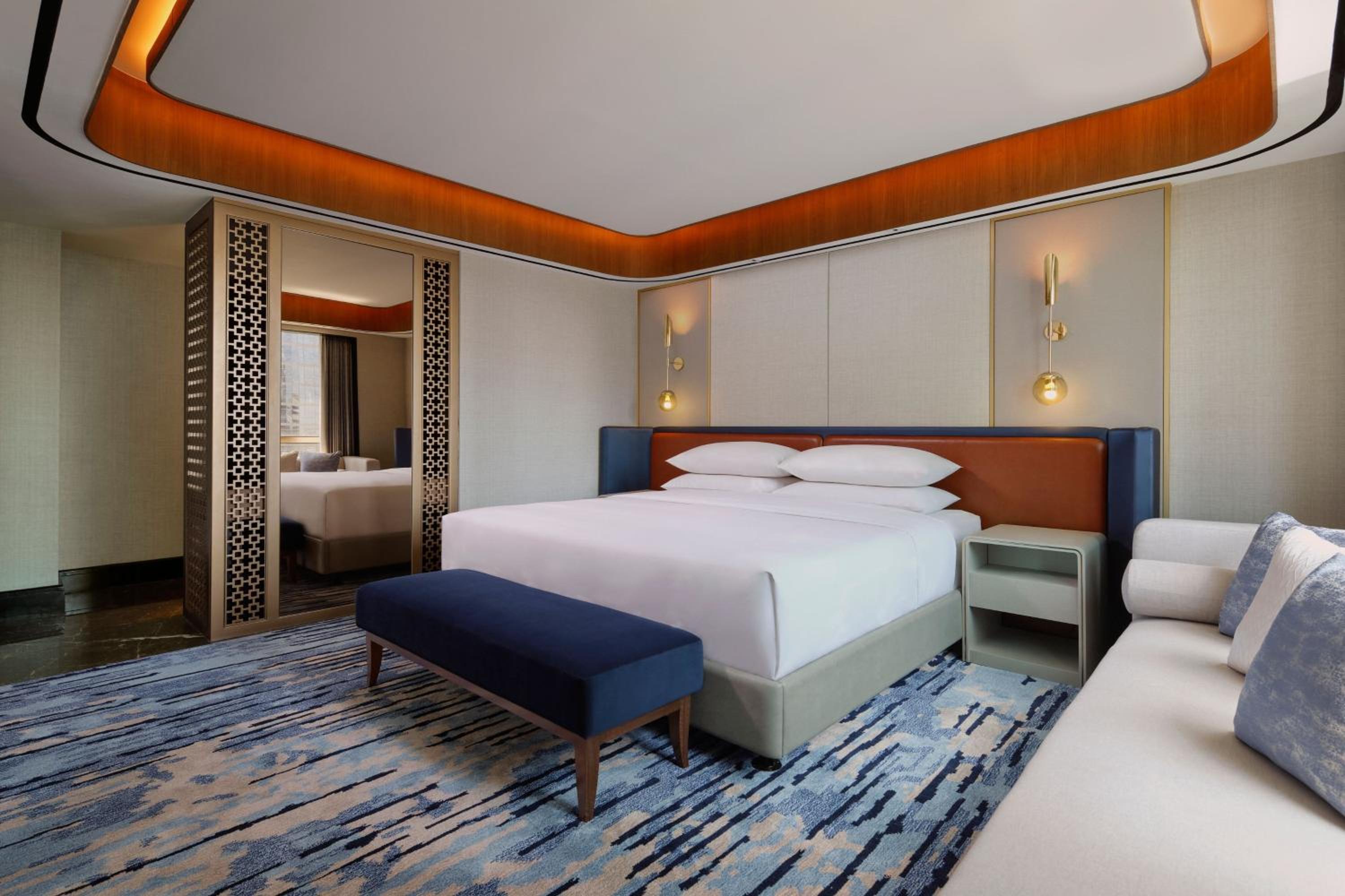 Royal Suite - Photo 4