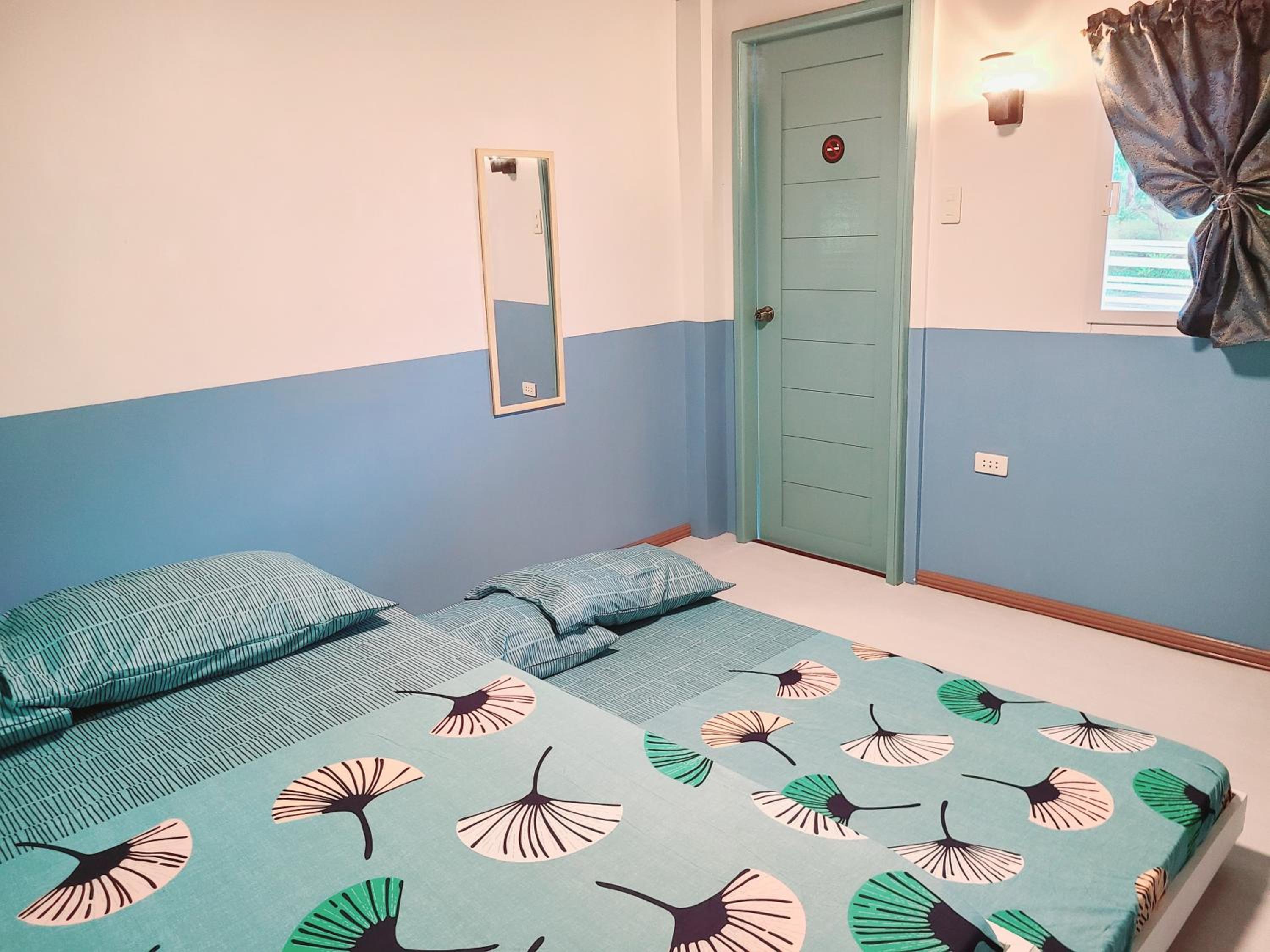 Quadruple Room with Sea View photo 3
