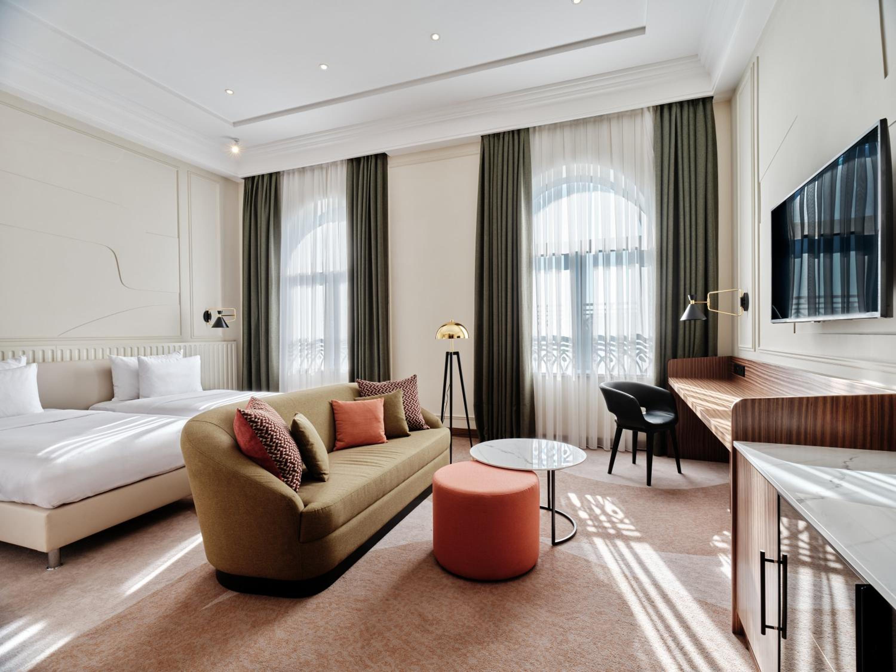 Premium Twin Room - Photo 6