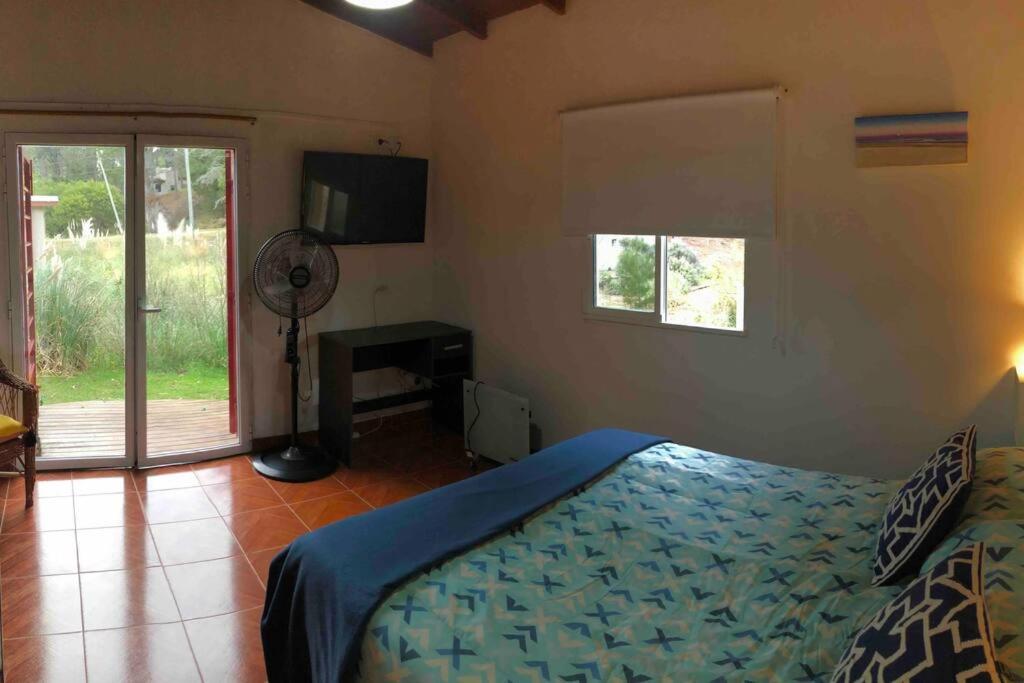 One-Bedroom House photo 3