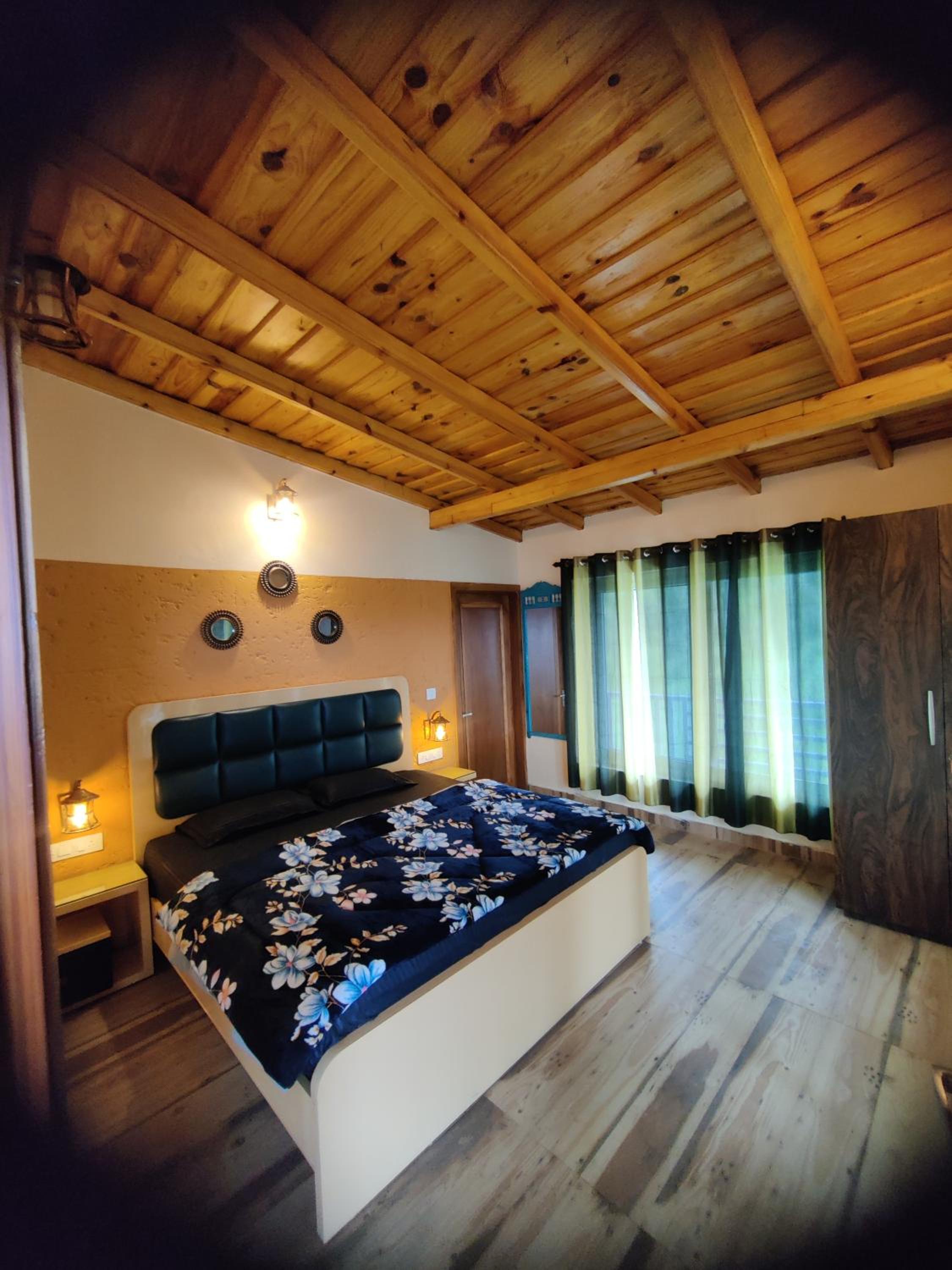King Room With Mountain View photo 2