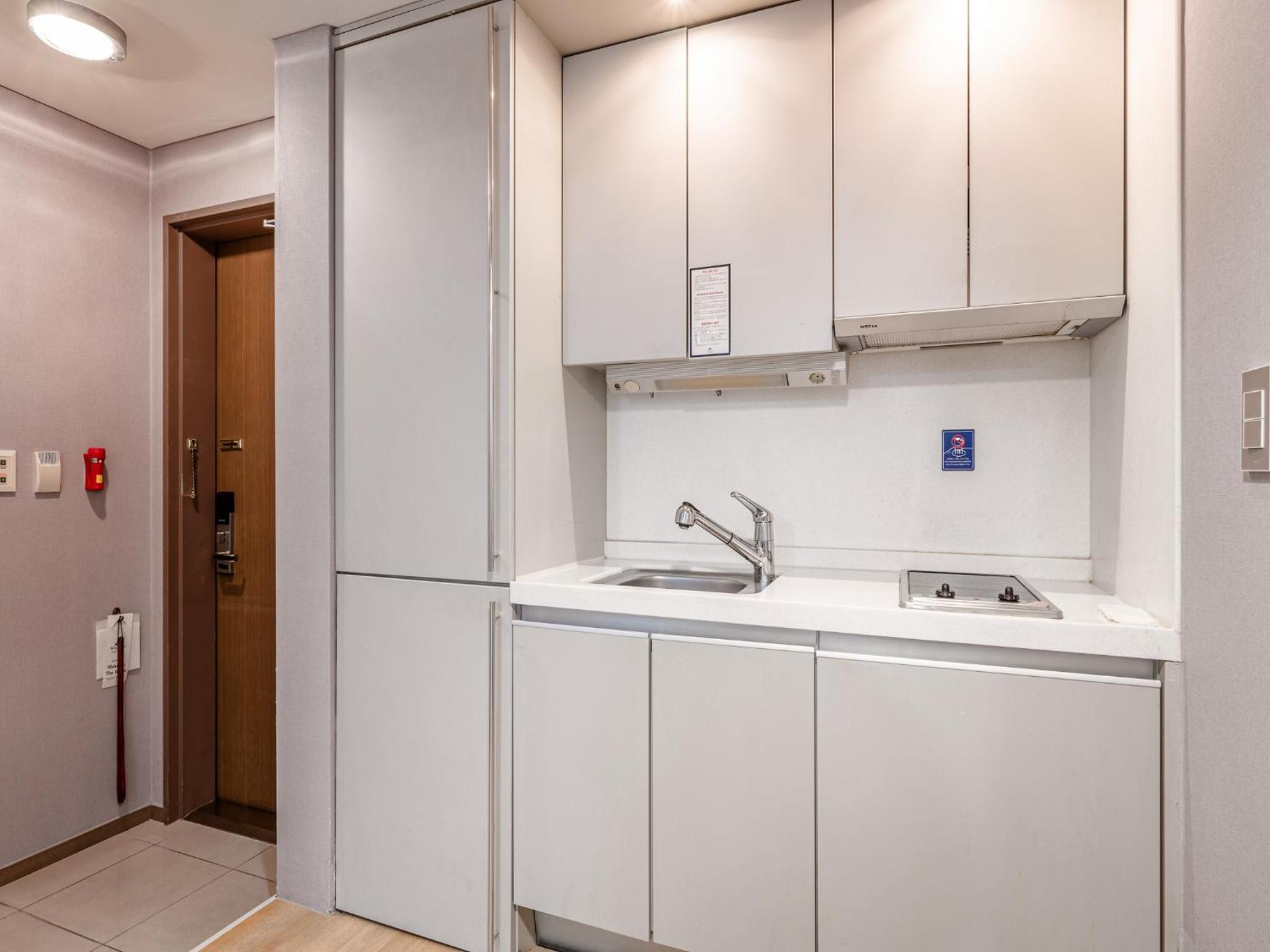 Superior Twin Room (No view) - Photo 5