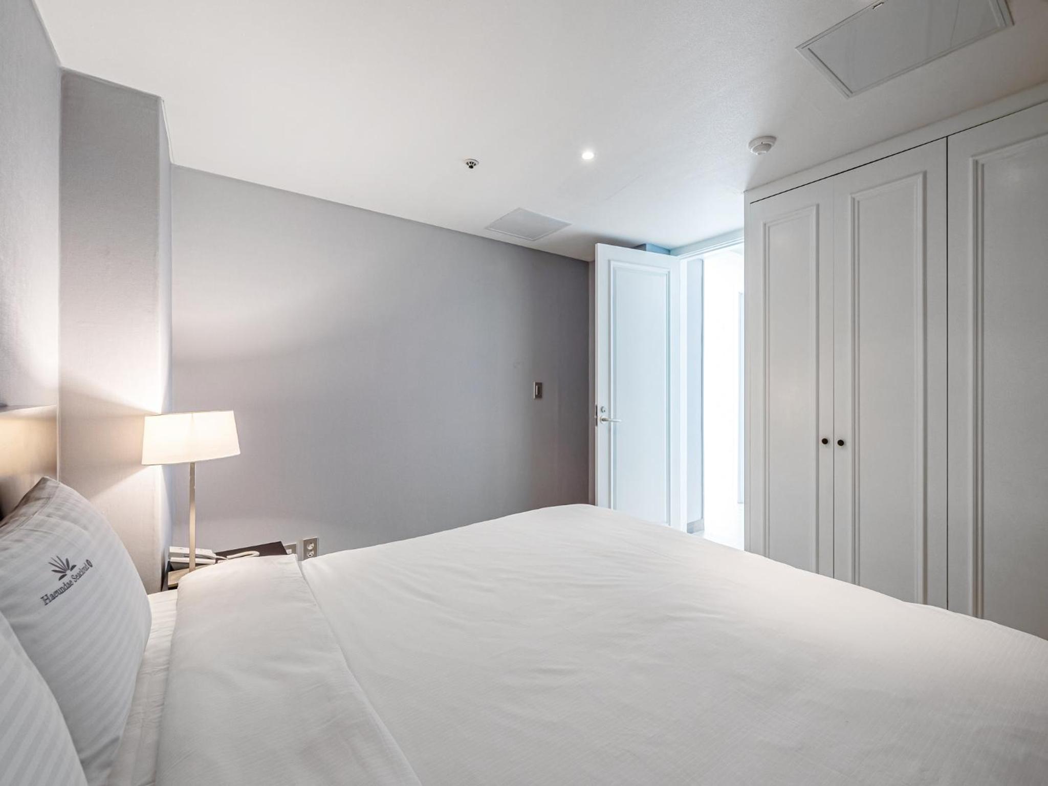 Excutive Suite Ocean - Photo 2