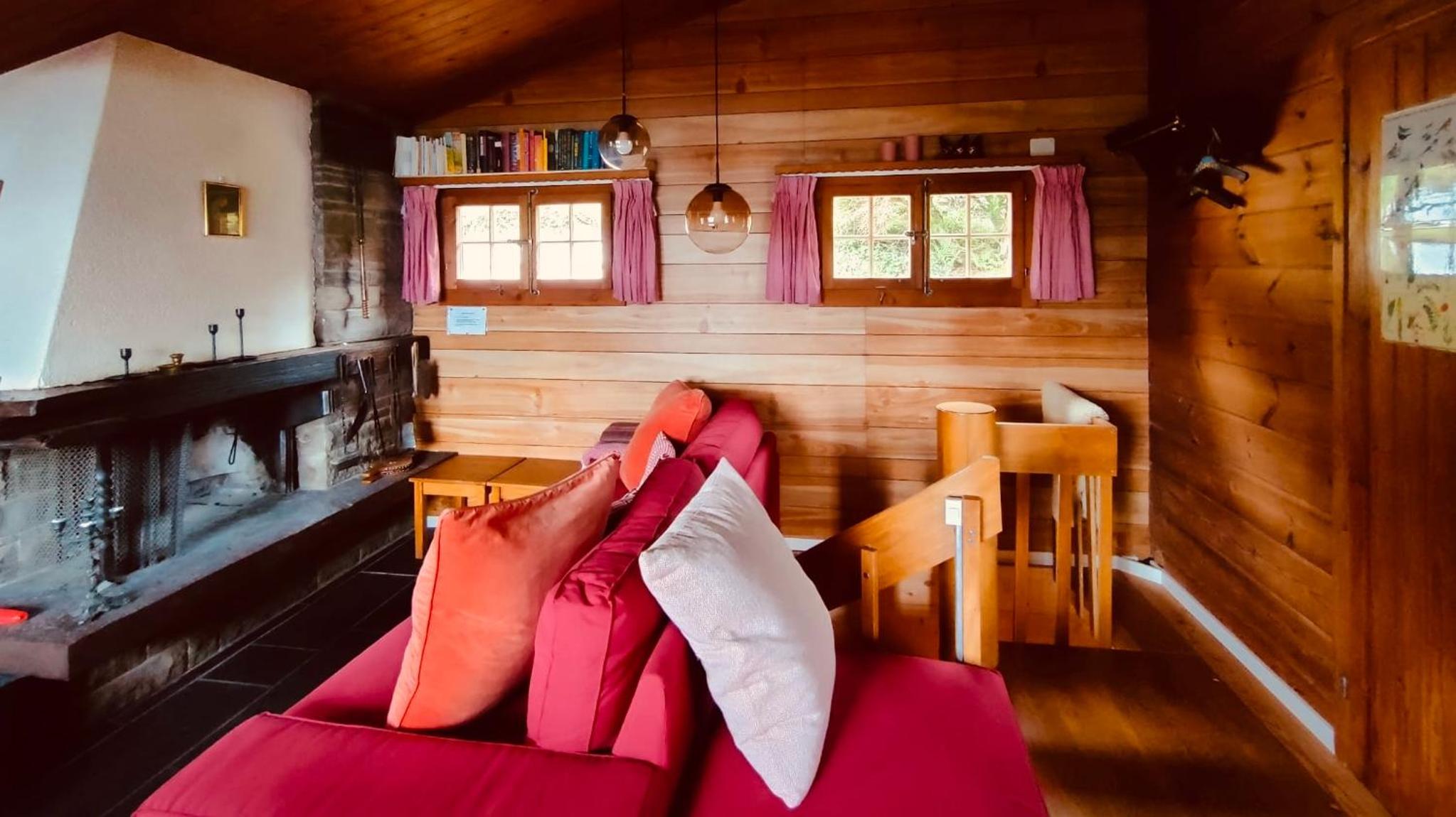 Three-Bedroom House photo 1