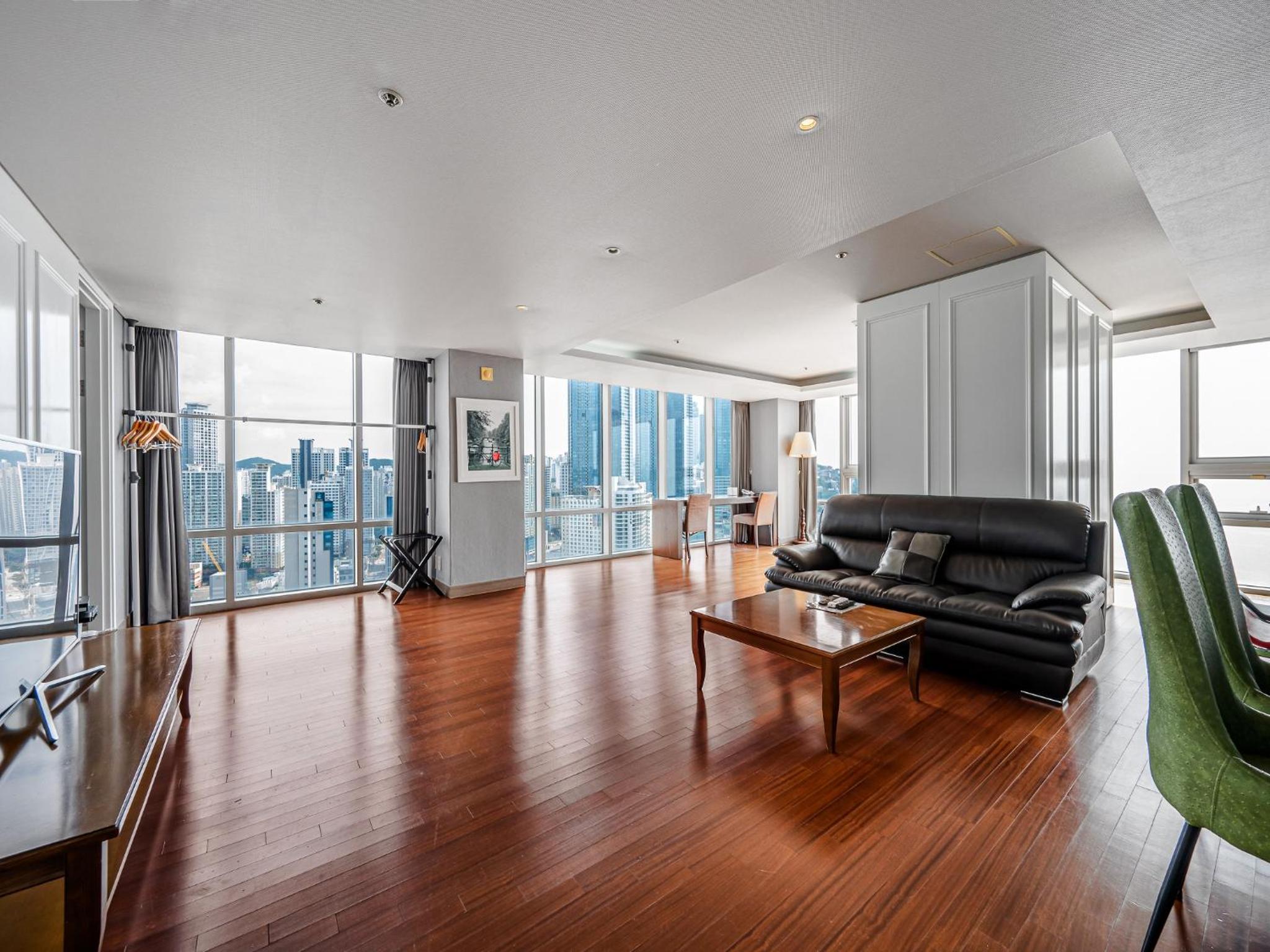 Royal Suite Ocean