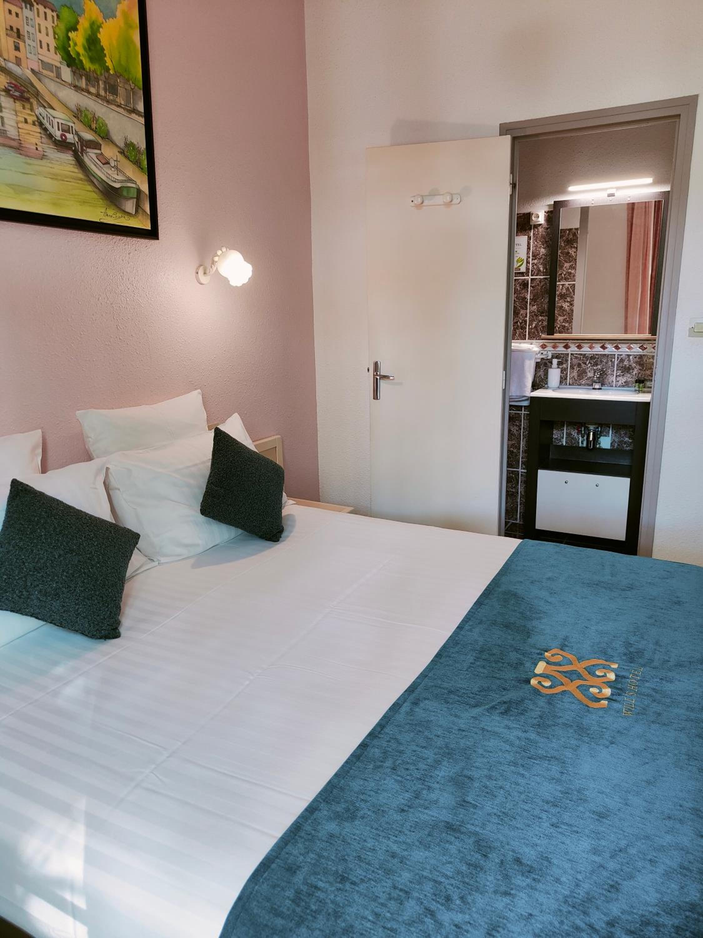 Queen Room