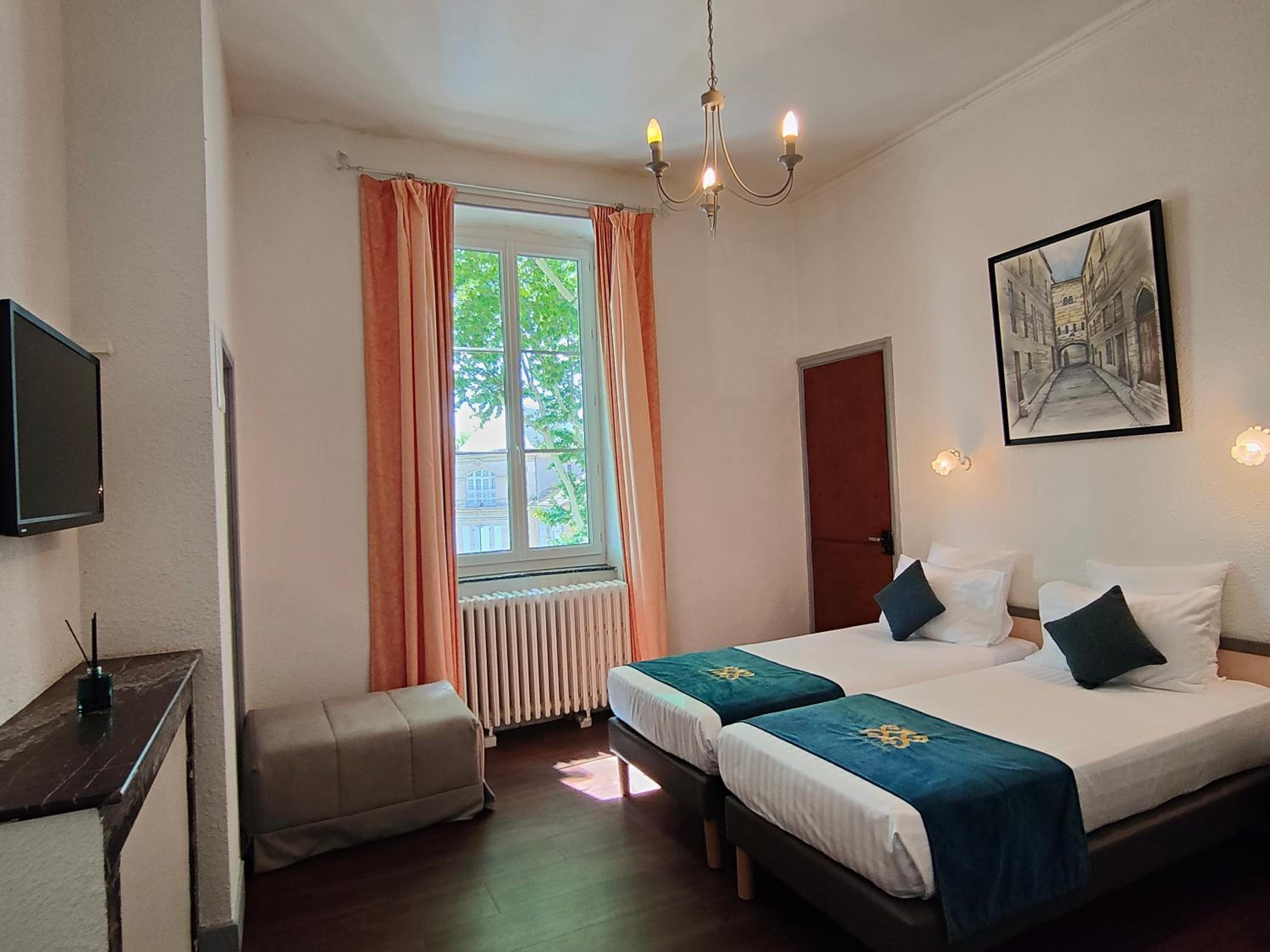 Superior Twin Room