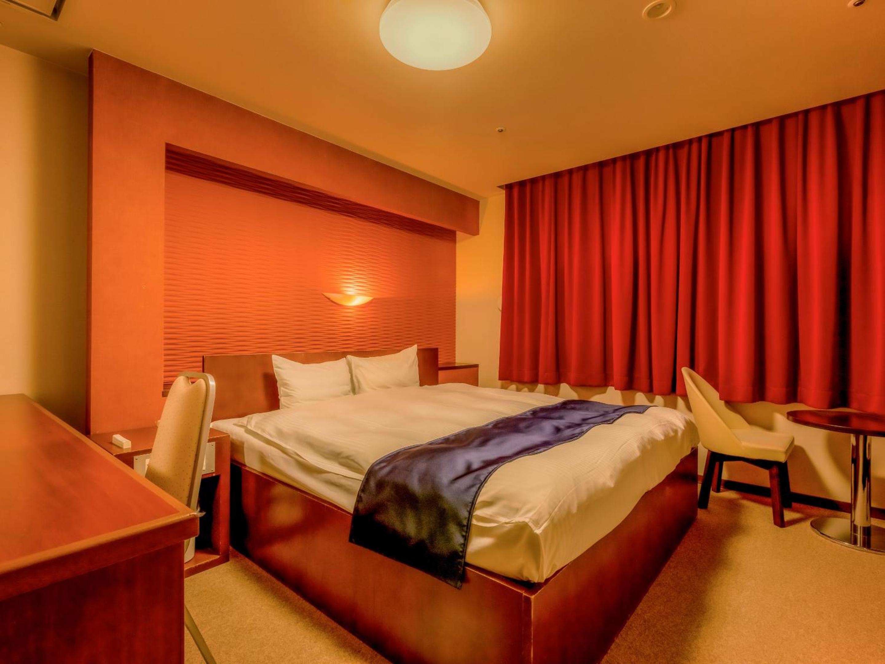 Economy Double Bed Room - Indoor Bath - Non-Smoking photo 2