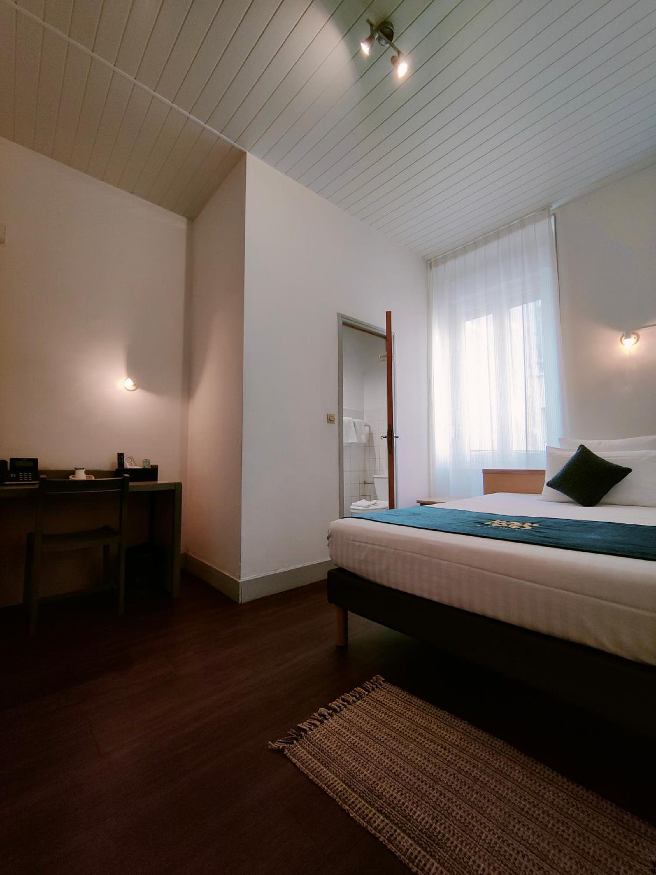 Budget Single Room