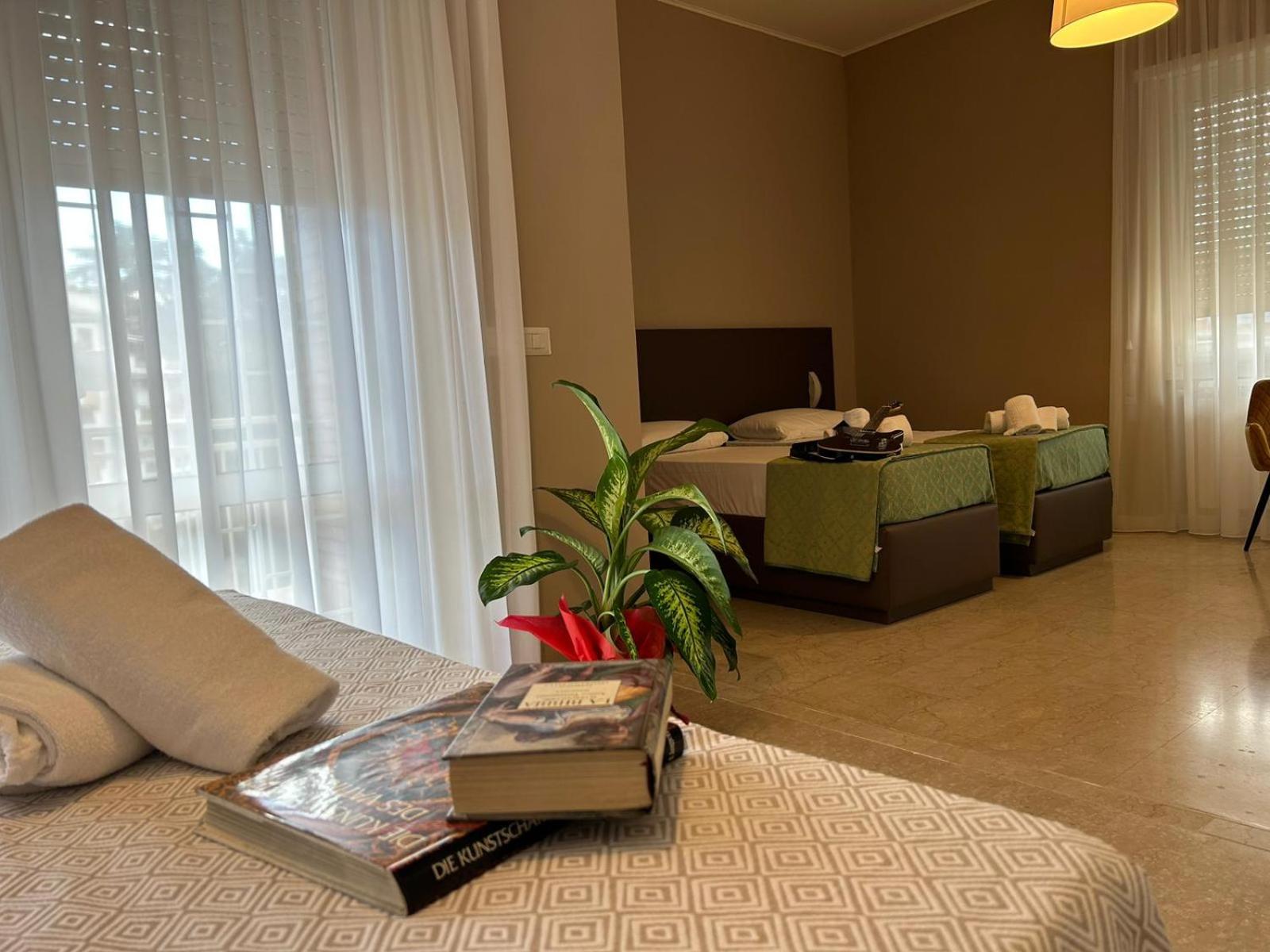 Quadruple Room with Balcony photo 1