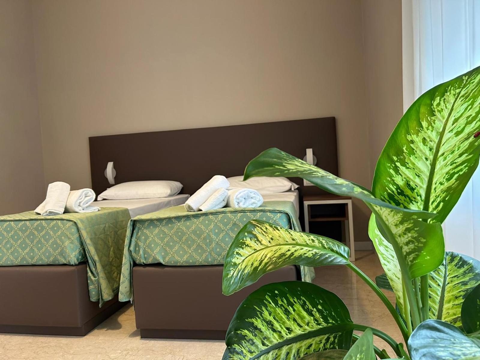 Double or Twin Room with Balcony photo 3
