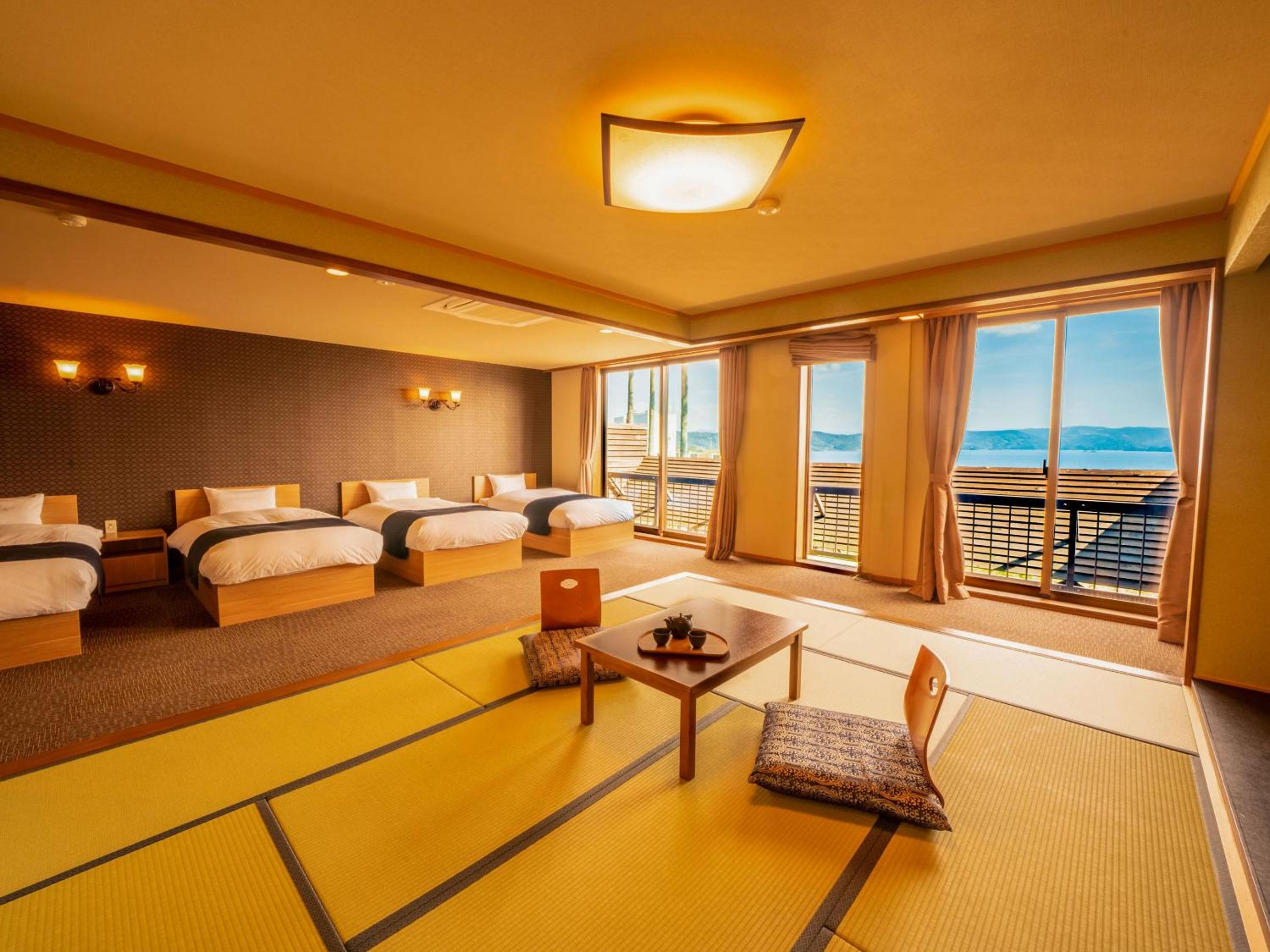 Suite Maisonette Japanese-Western-Style-Room holds 4 people - Indoor Bath - Non-Smoking