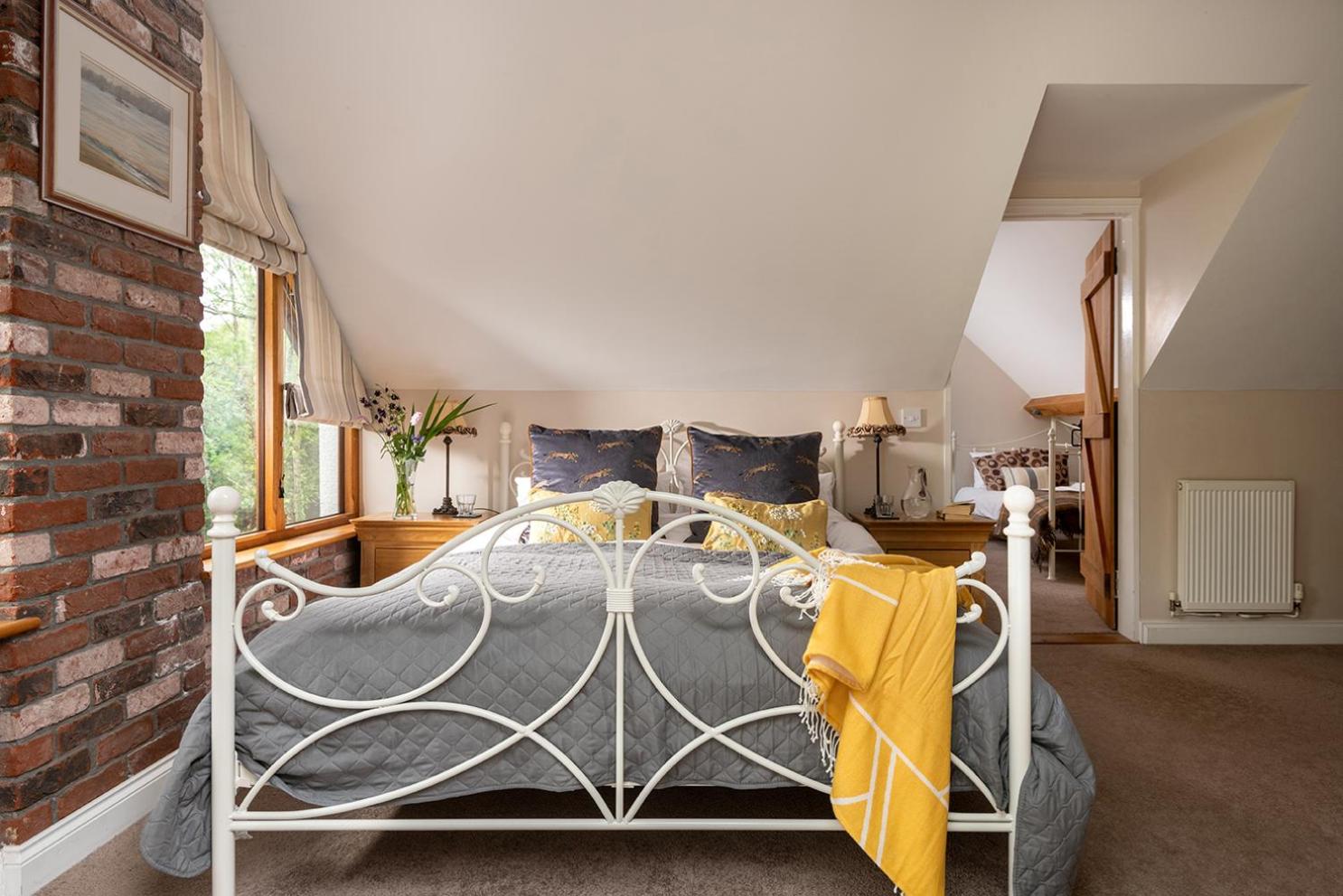 Two-Bedroom House photo 3