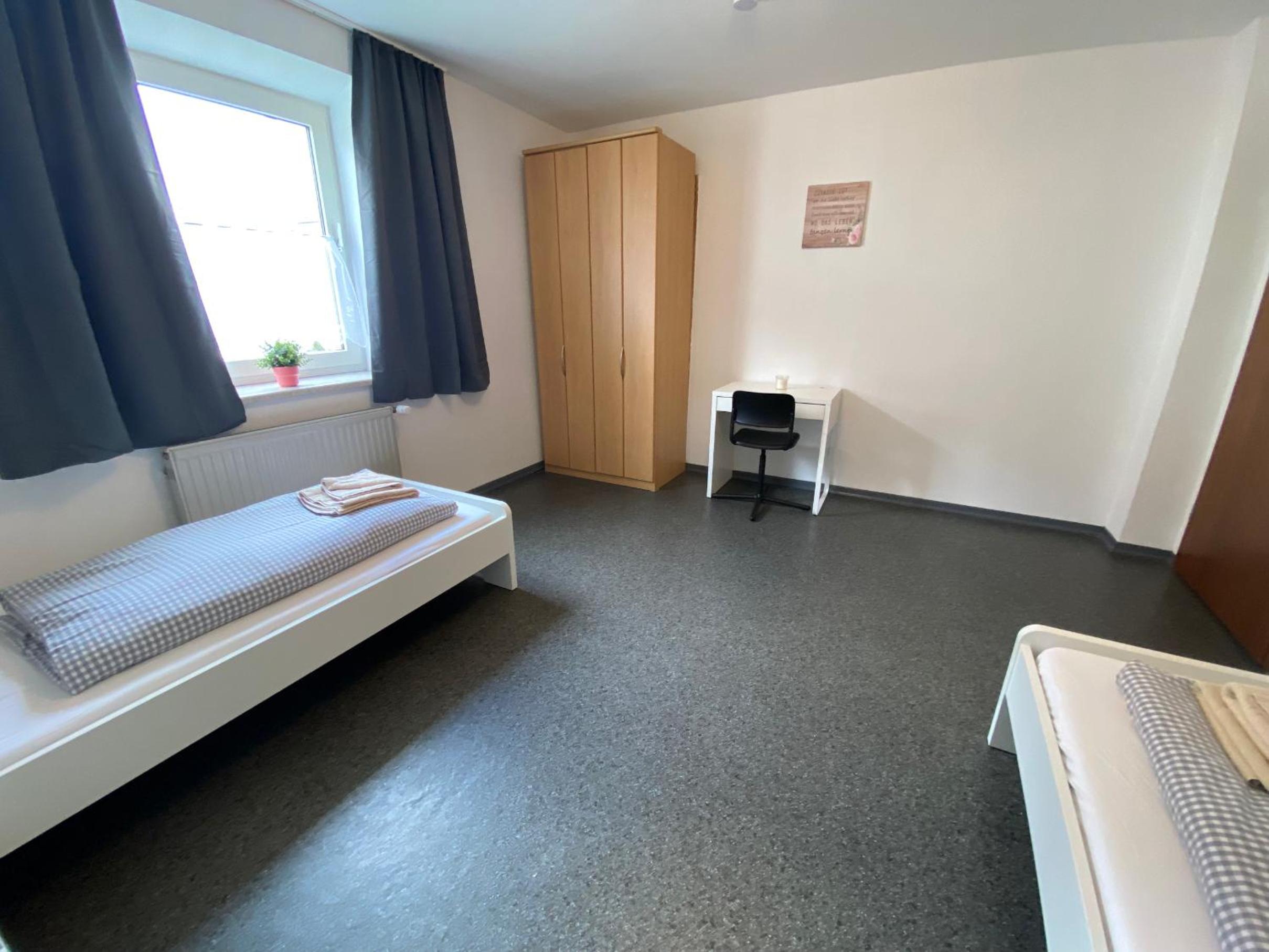 Standard Twin Room photo 2