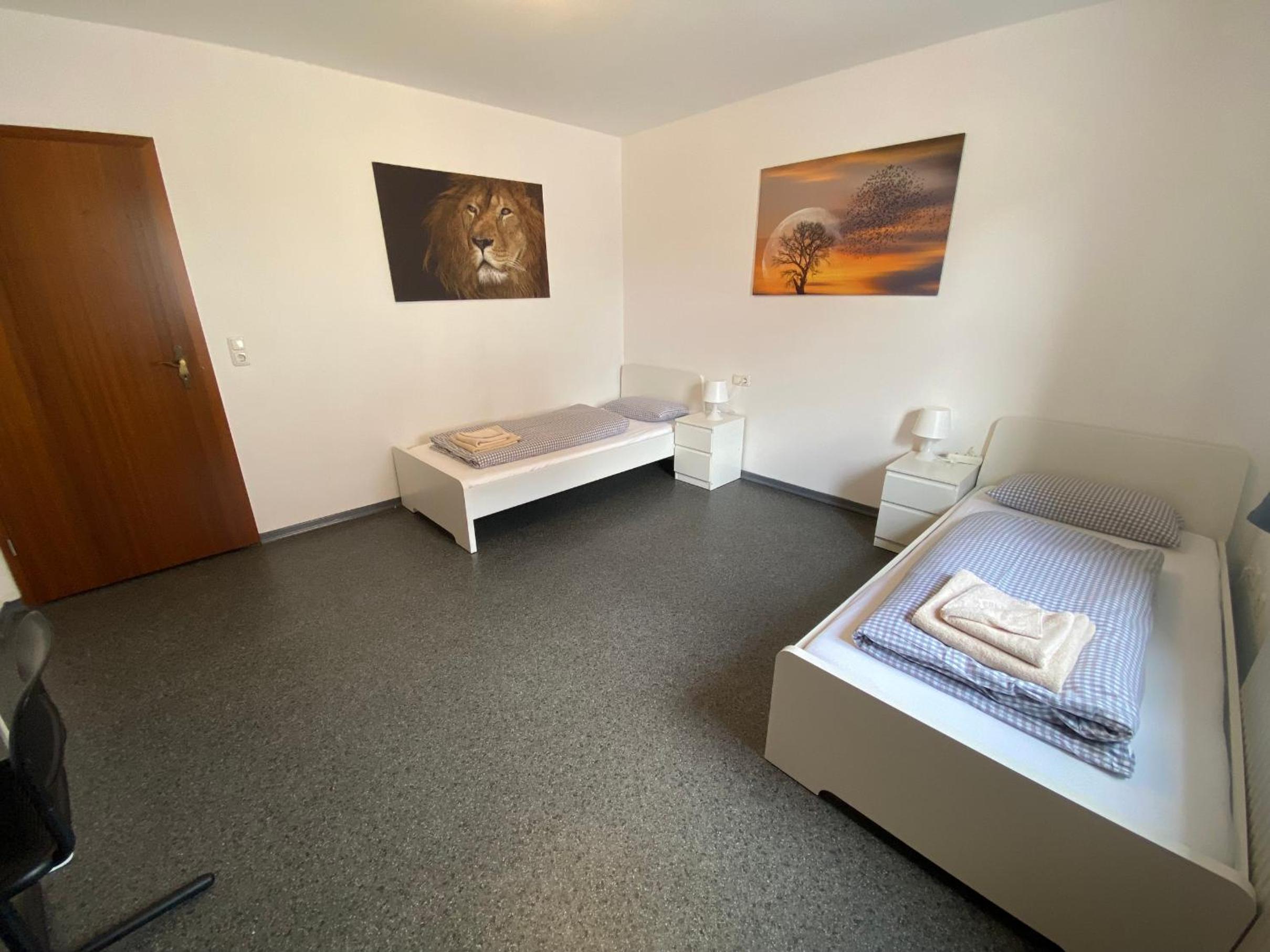 Standard Twin Room photo 3